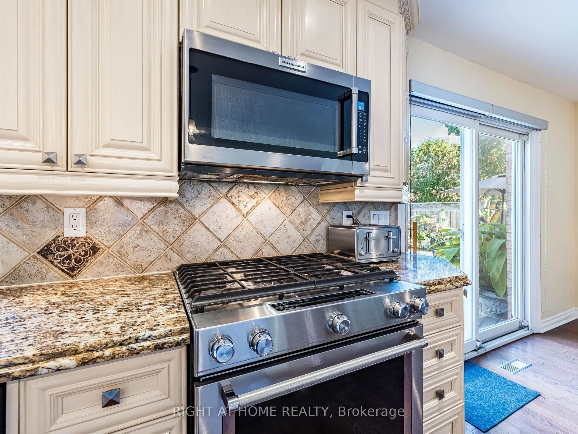 1477 Ballantrae Drive