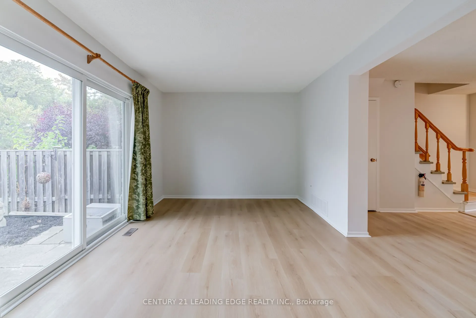 2779 GANANOQUE Drive, #93
