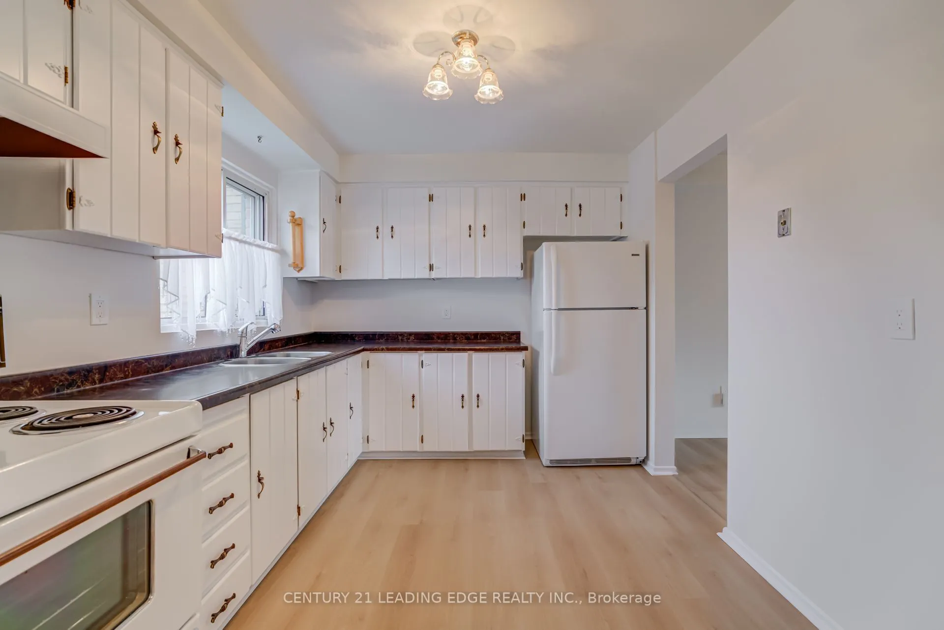 2779 GANANOQUE Drive, #93