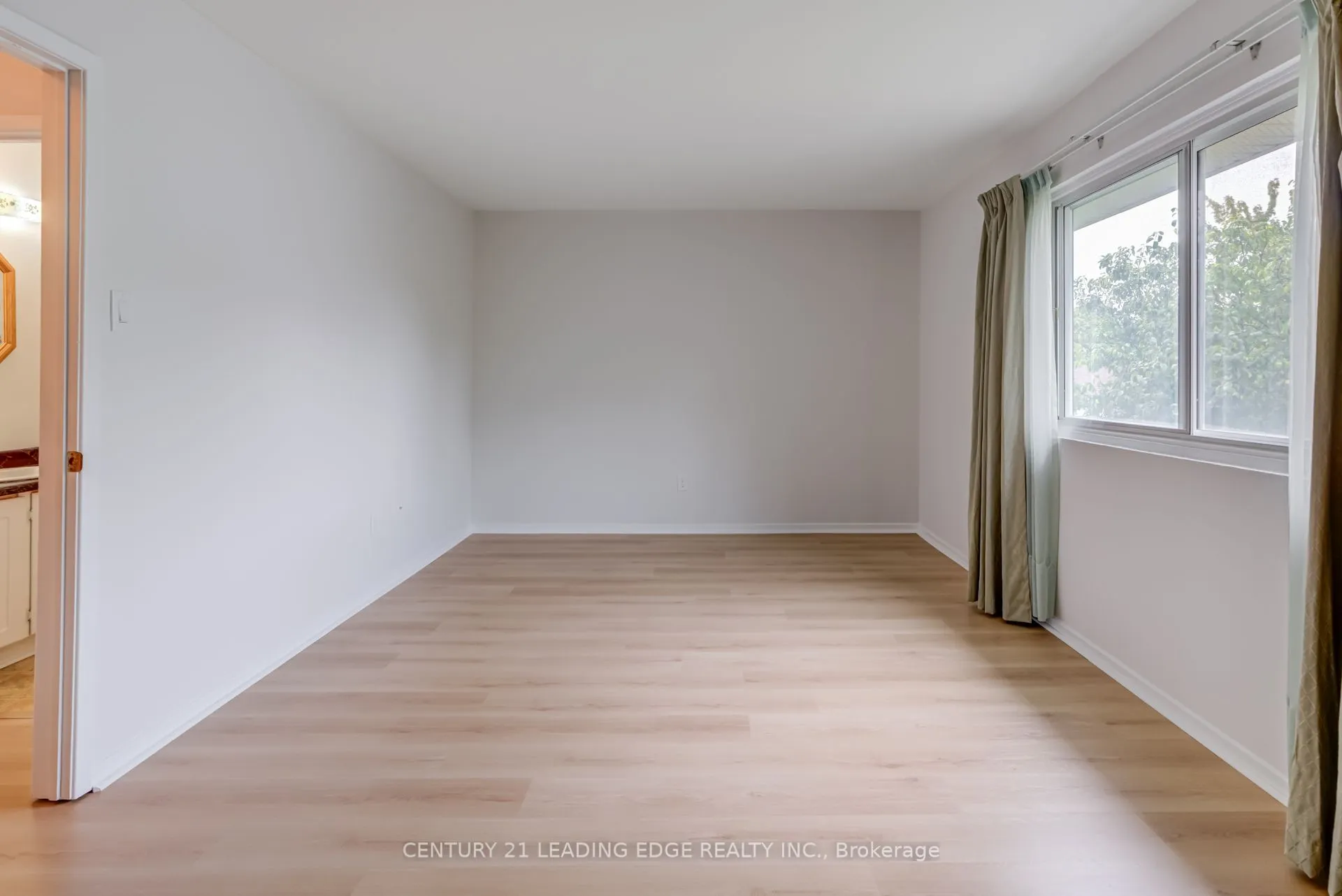 2779 GANANOQUE Drive, #93