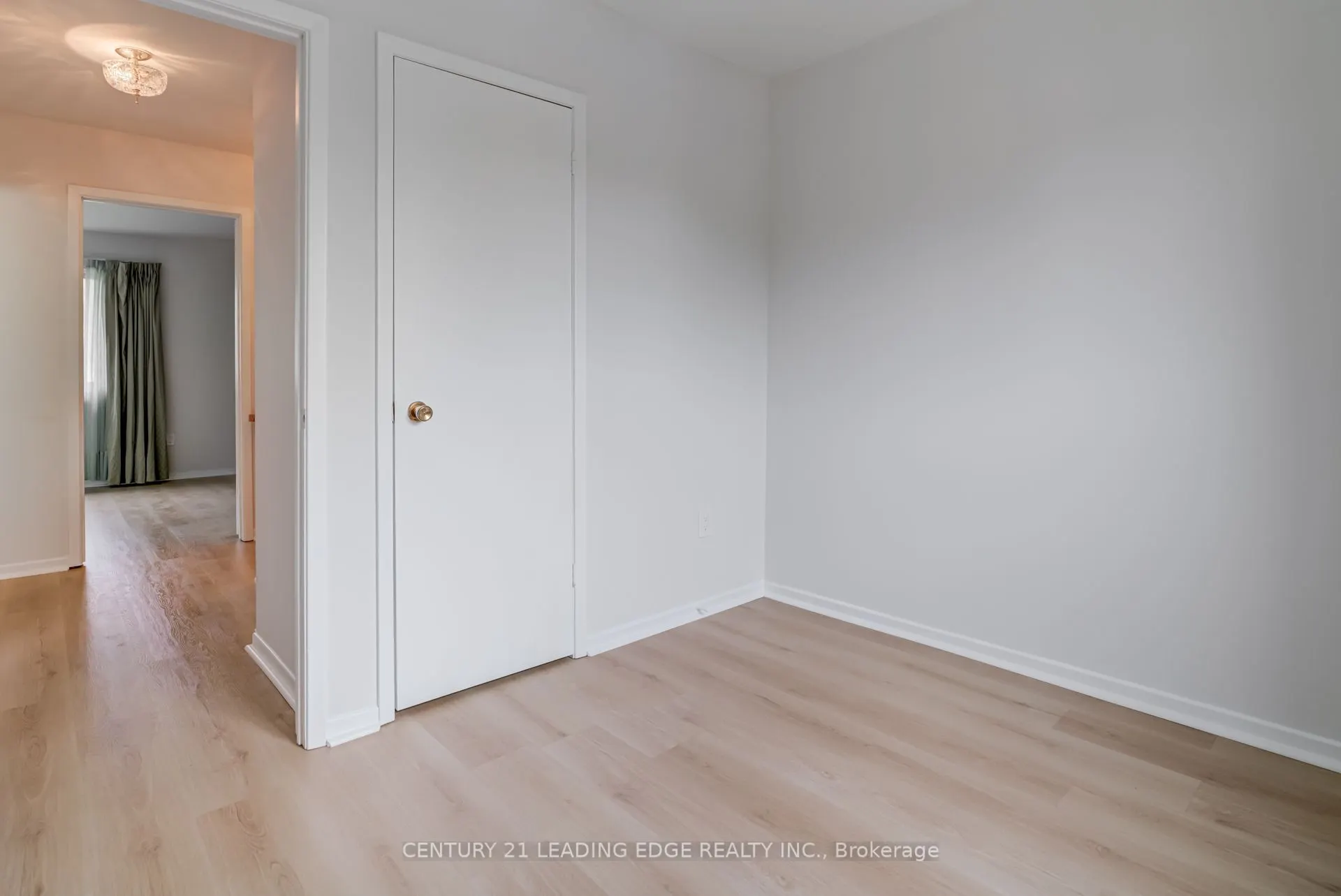 2779 GANANOQUE Drive, #93