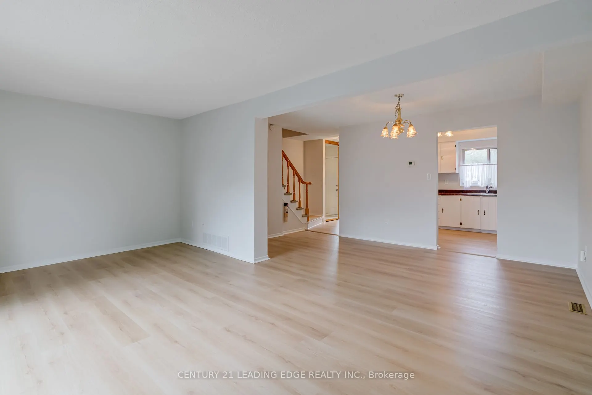 2779 GANANOQUE Drive, #93