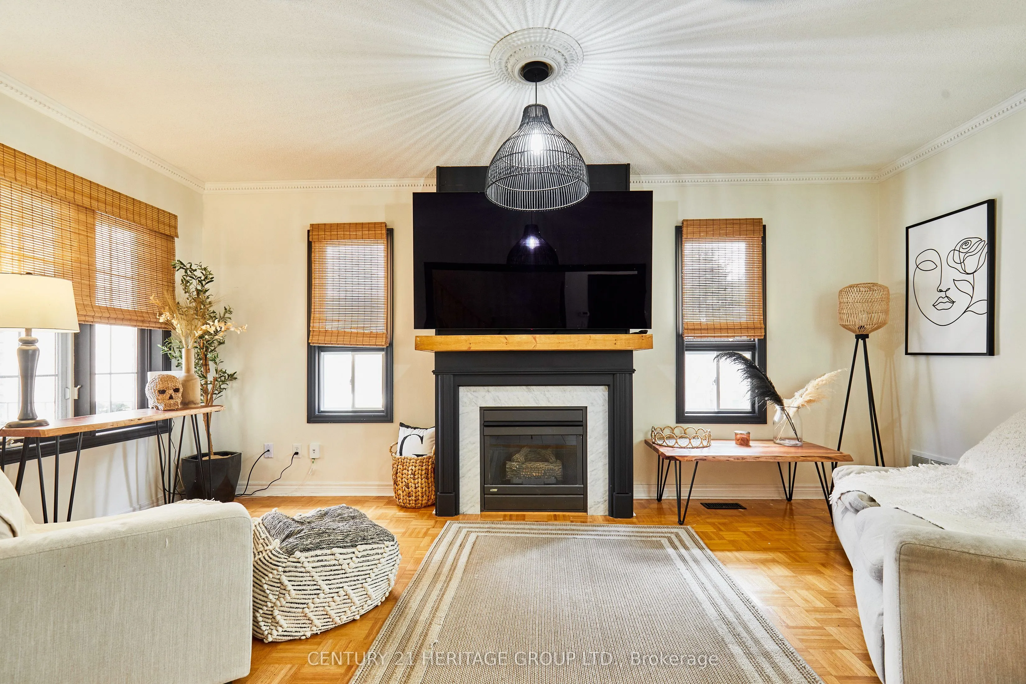13 Carriage House Road