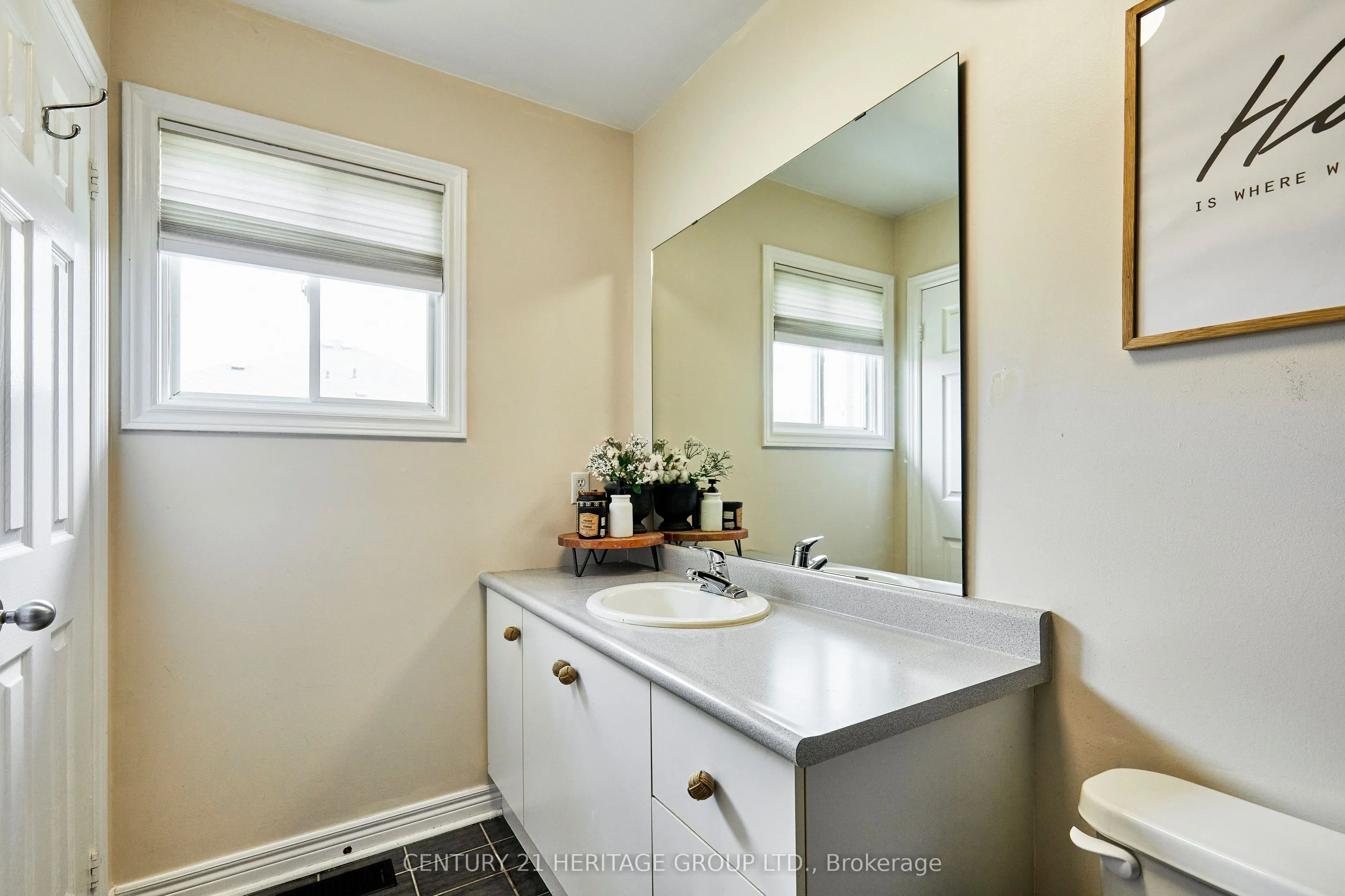 13 Carriage House Road