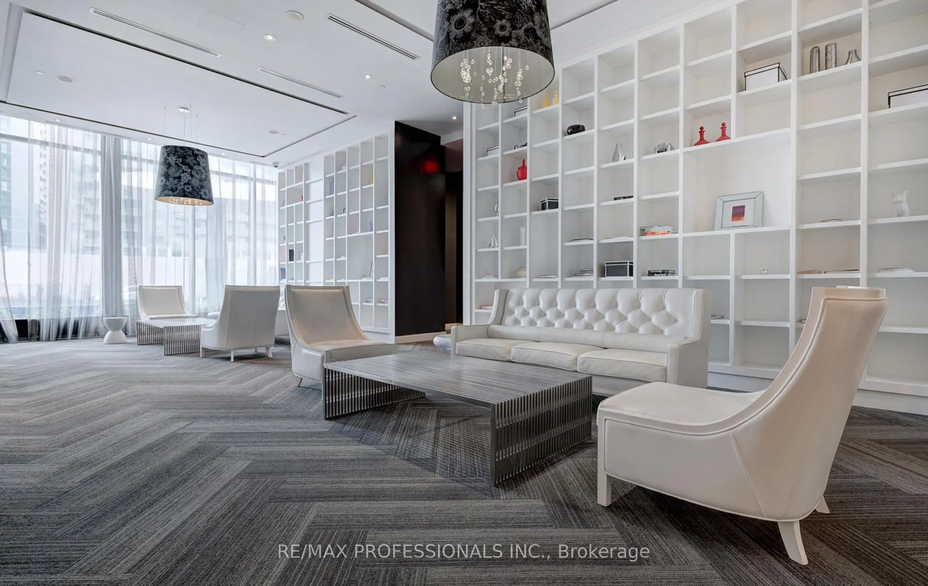 88 Park Lawn Road, #206