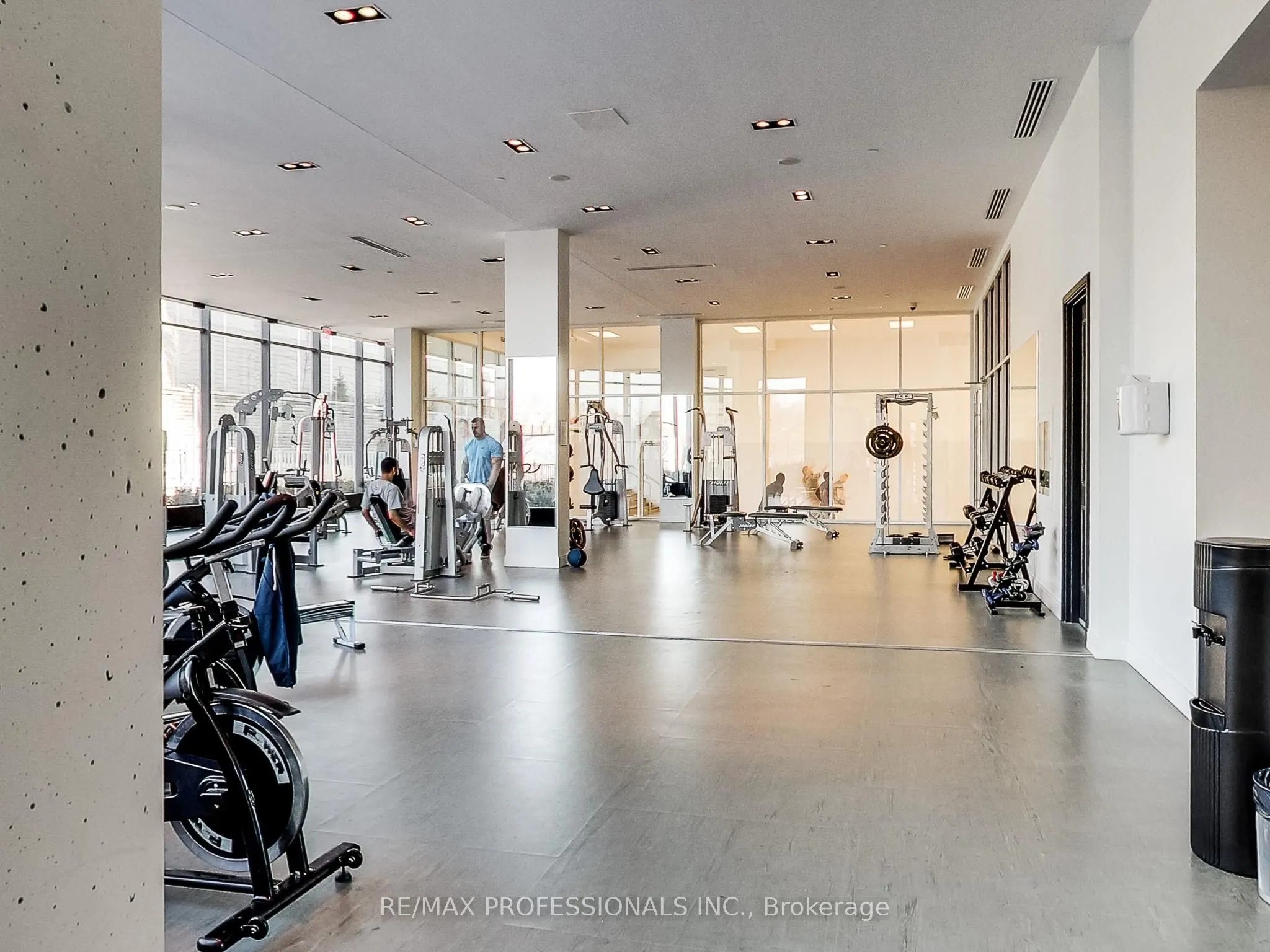 88 Park Lawn Road, #206