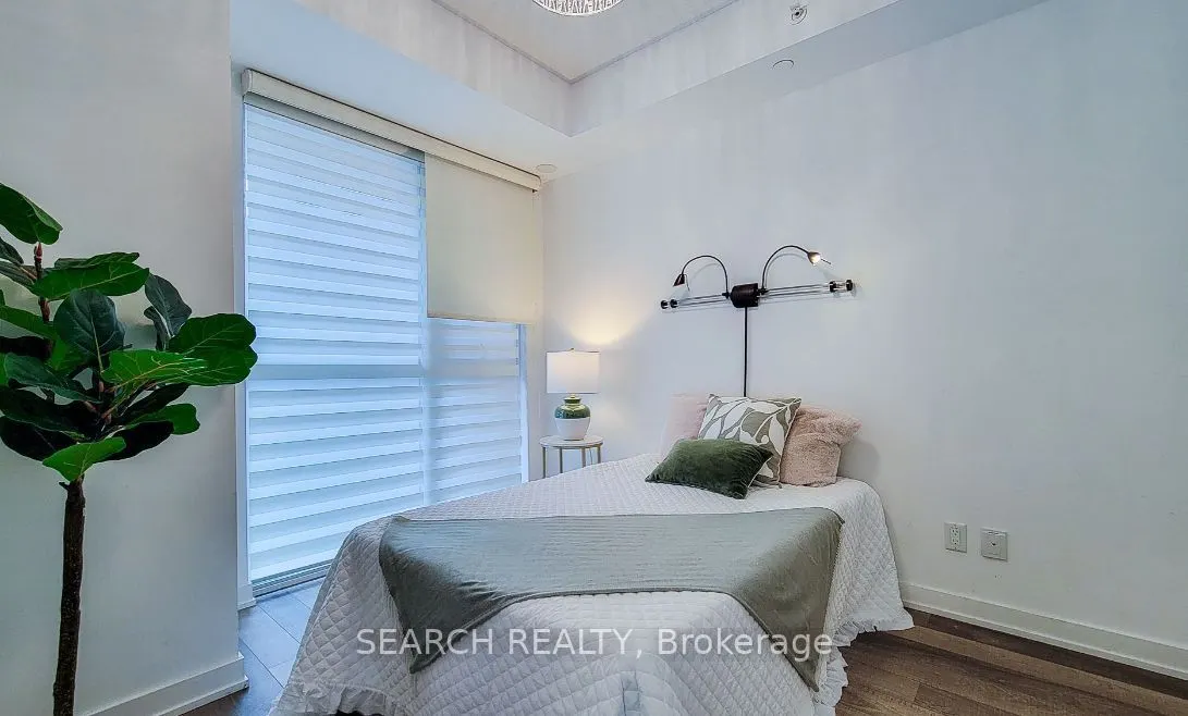 5240 Dundas Street, #215