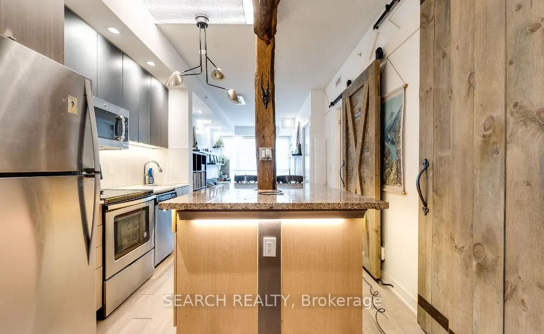 5240 Dundas Street, #215