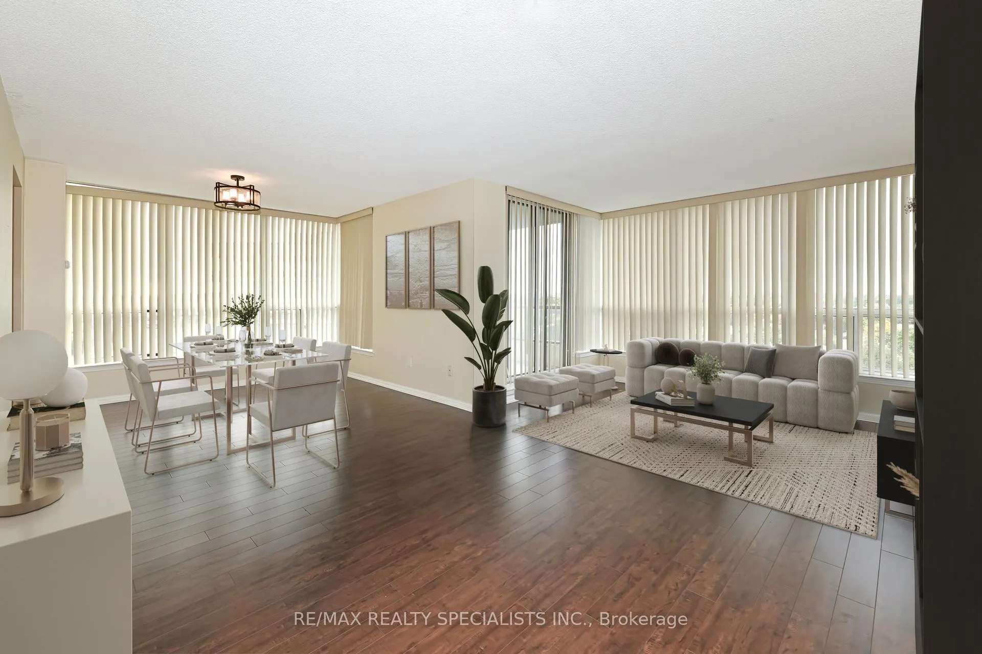 10 Laurelcrest Street, #1112