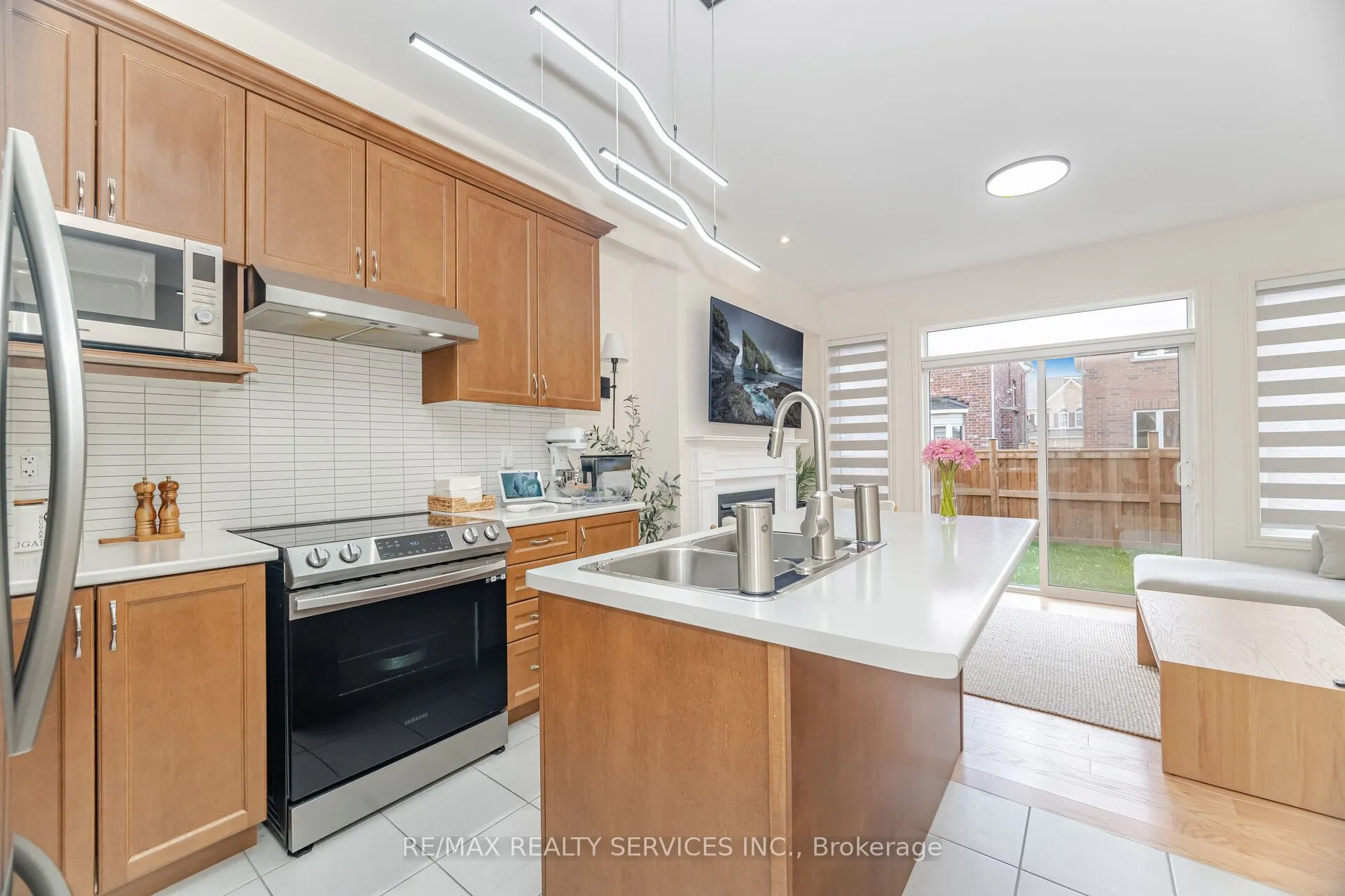 29 Benhurst Crescent