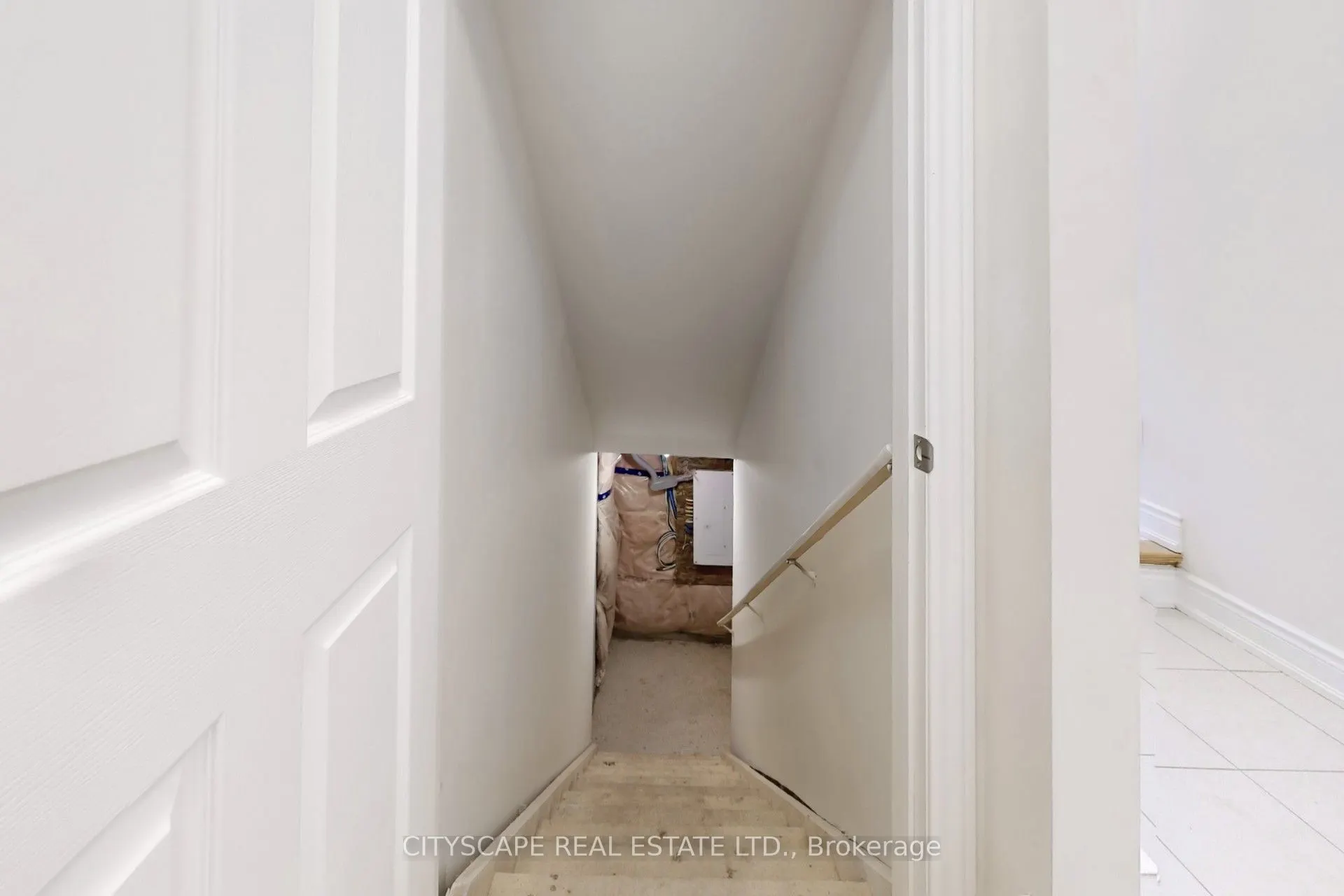 6 Marvin Avenue