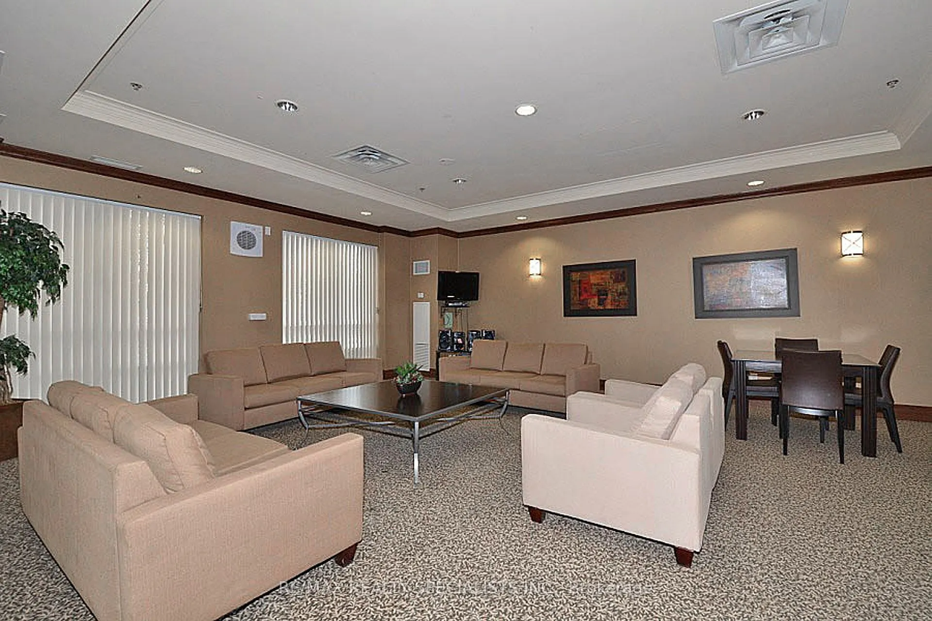 5 Michael Power Place, #1005