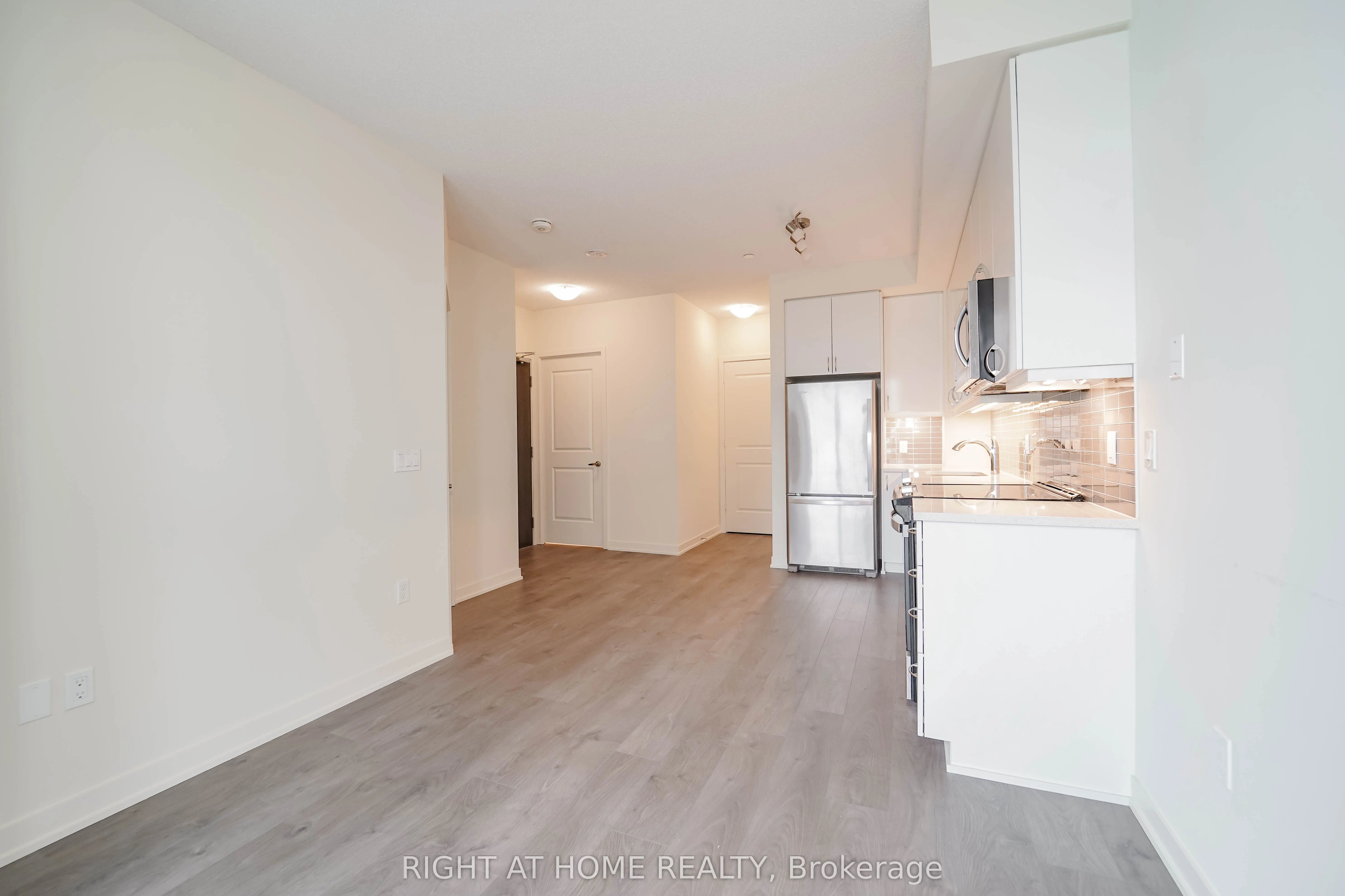 38 Annie Craig Drive, #3001