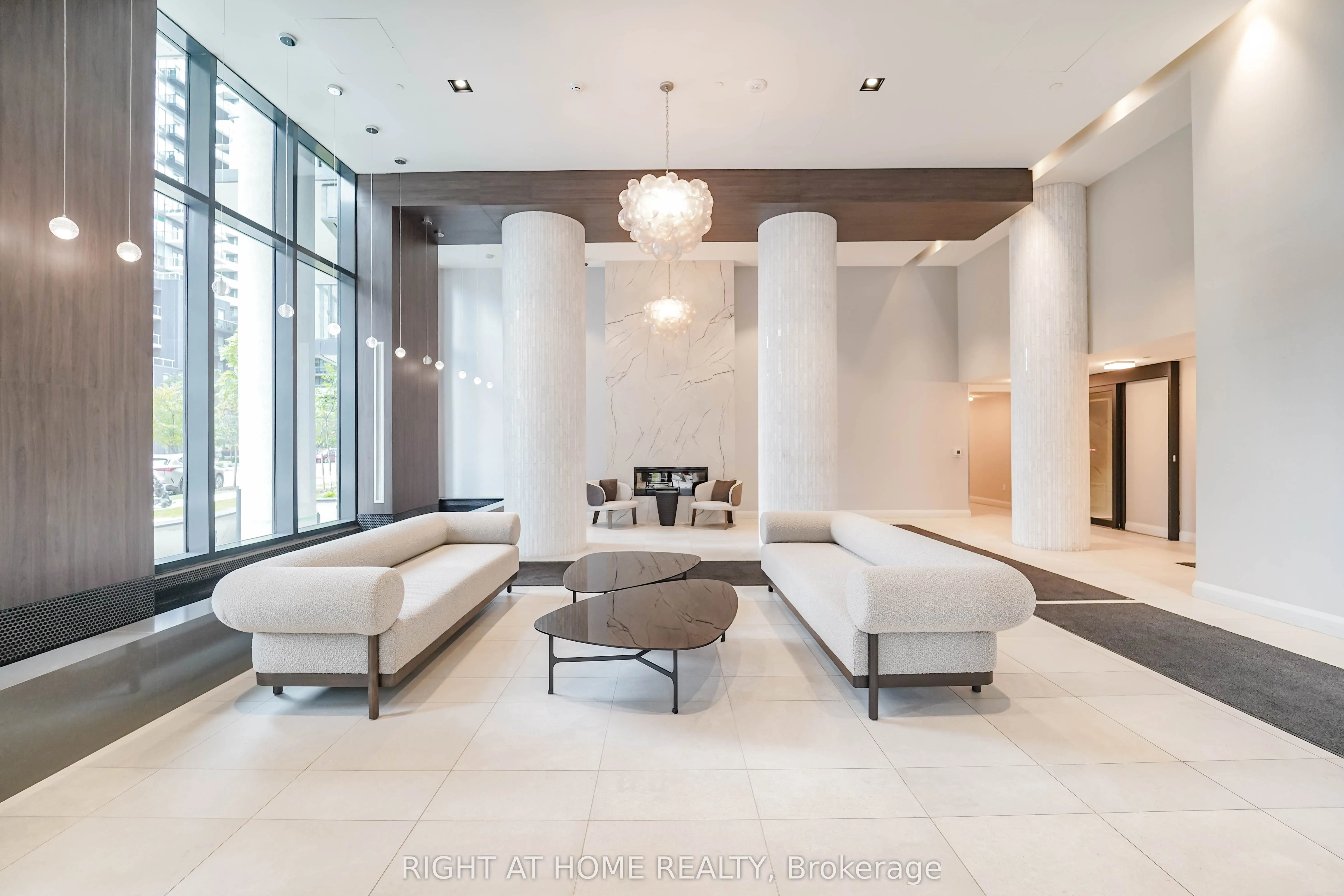 38 Annie Craig Drive, #3001