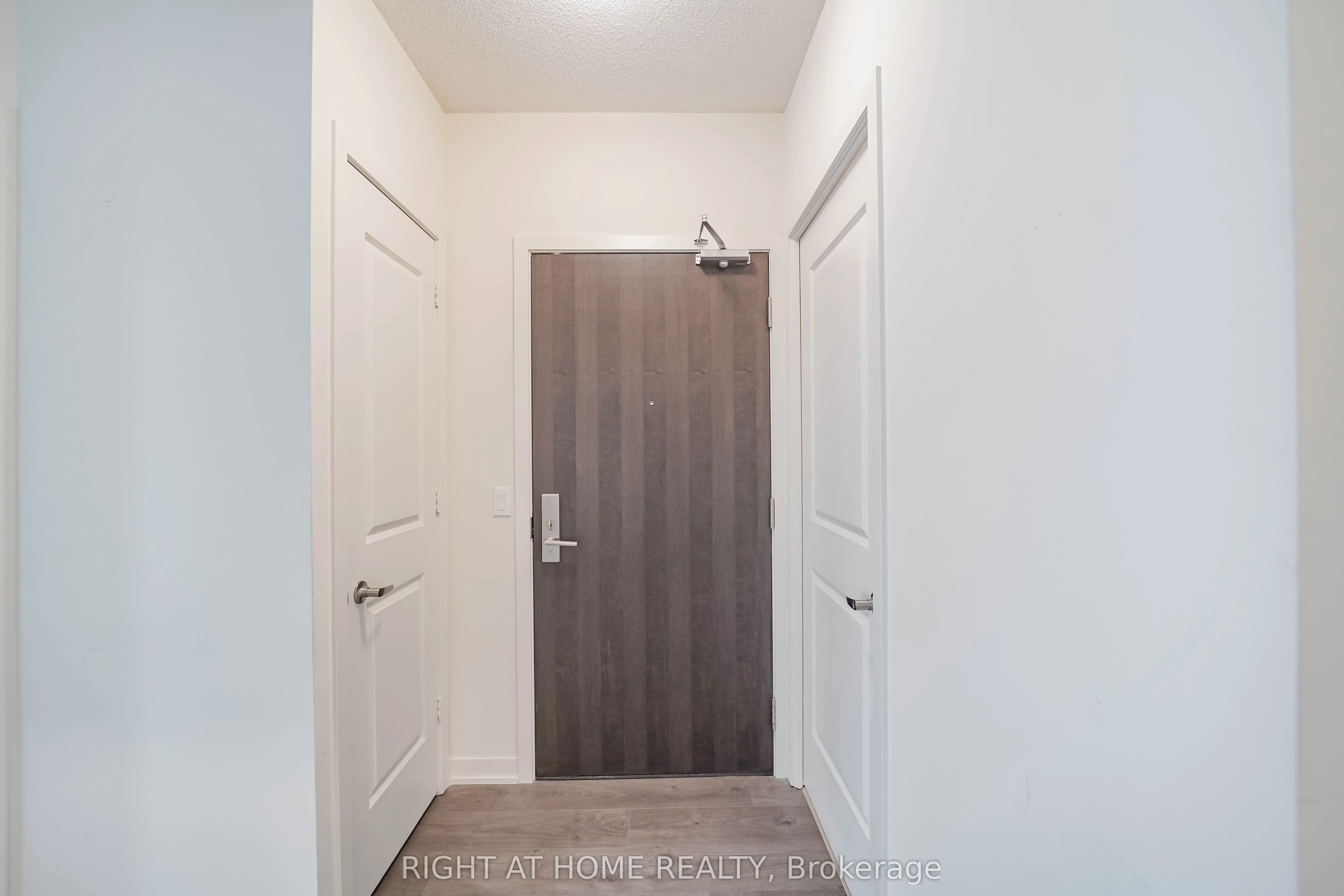 38 Annie Craig Drive, #3001
