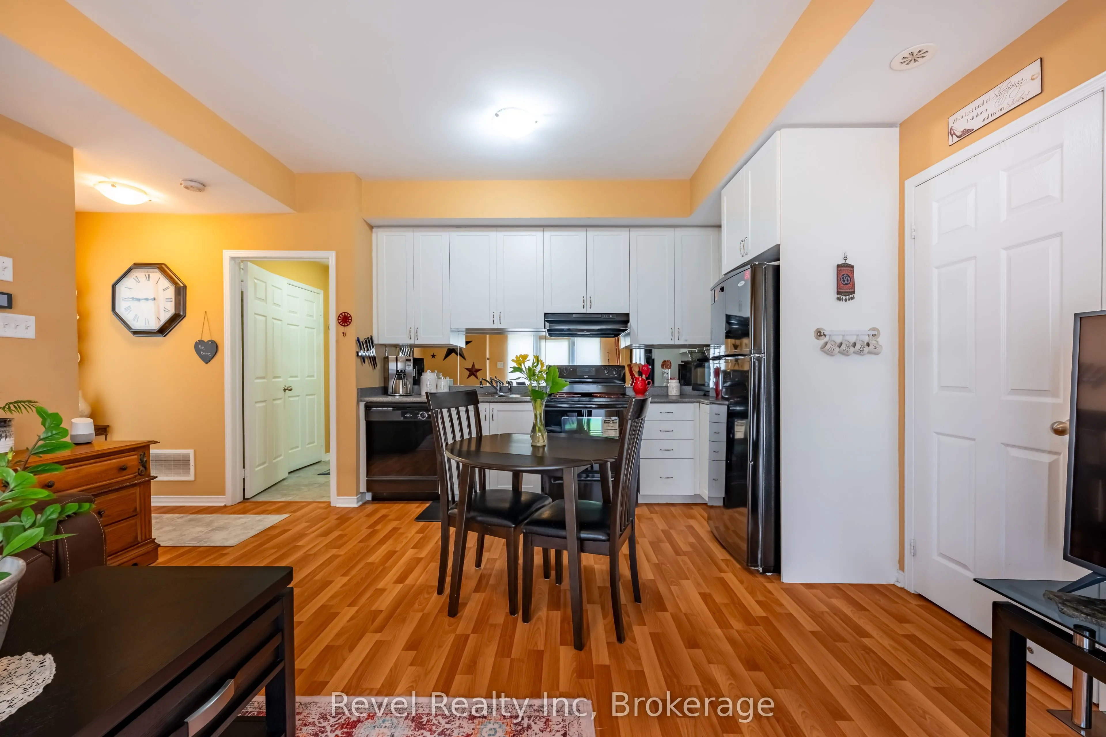 60 Fairwood Circle, #137