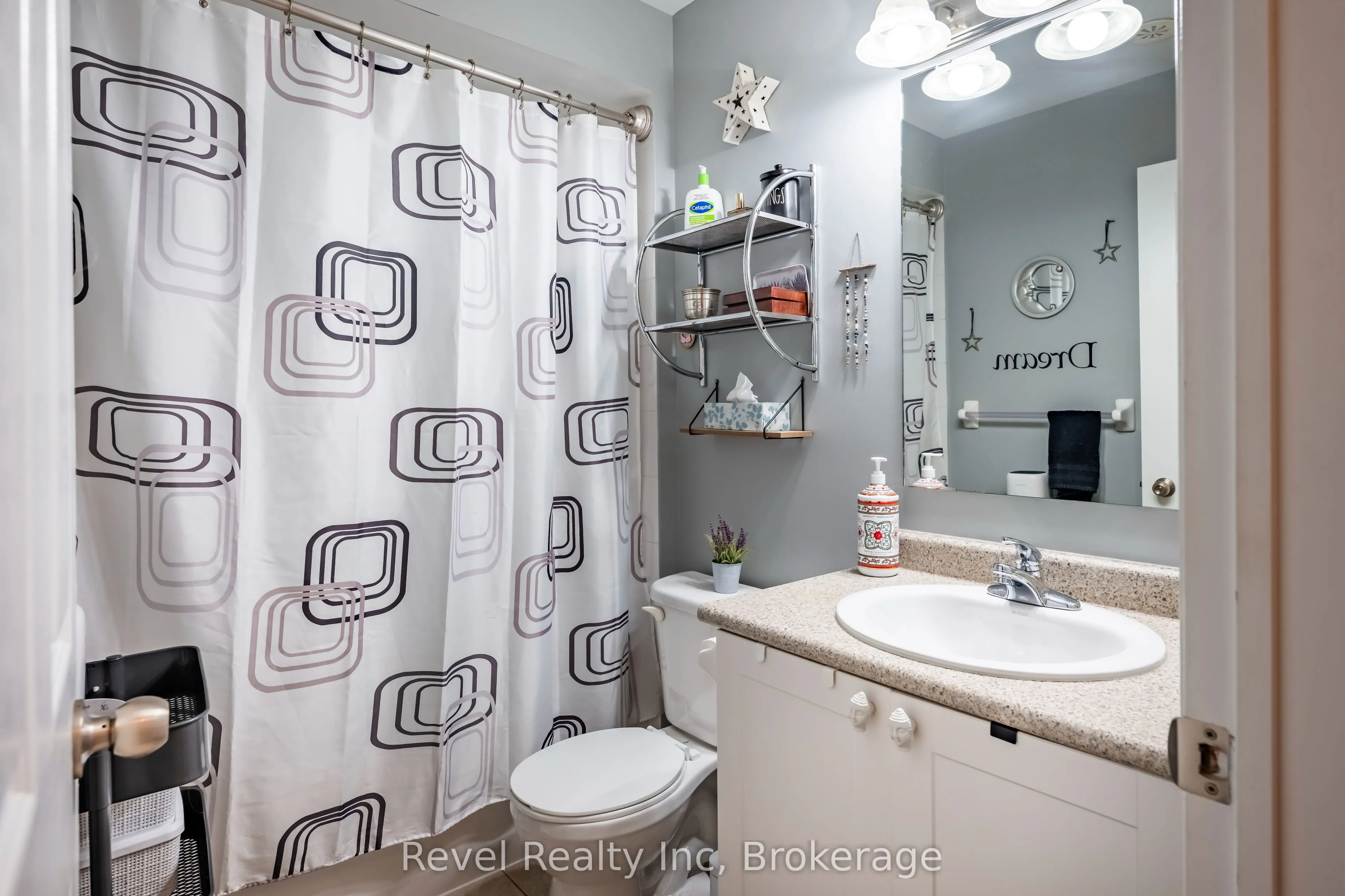 60 Fairwood Circle, #137