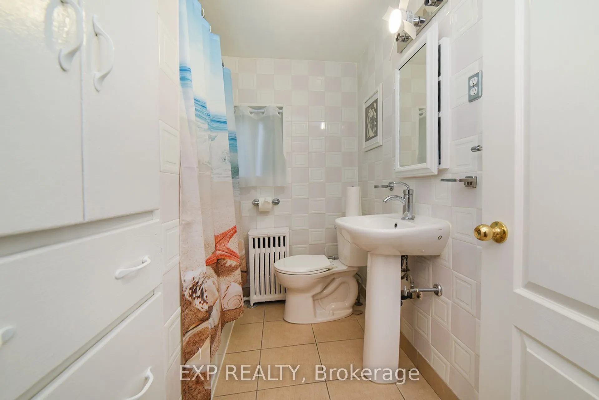445 Martin Grove Road