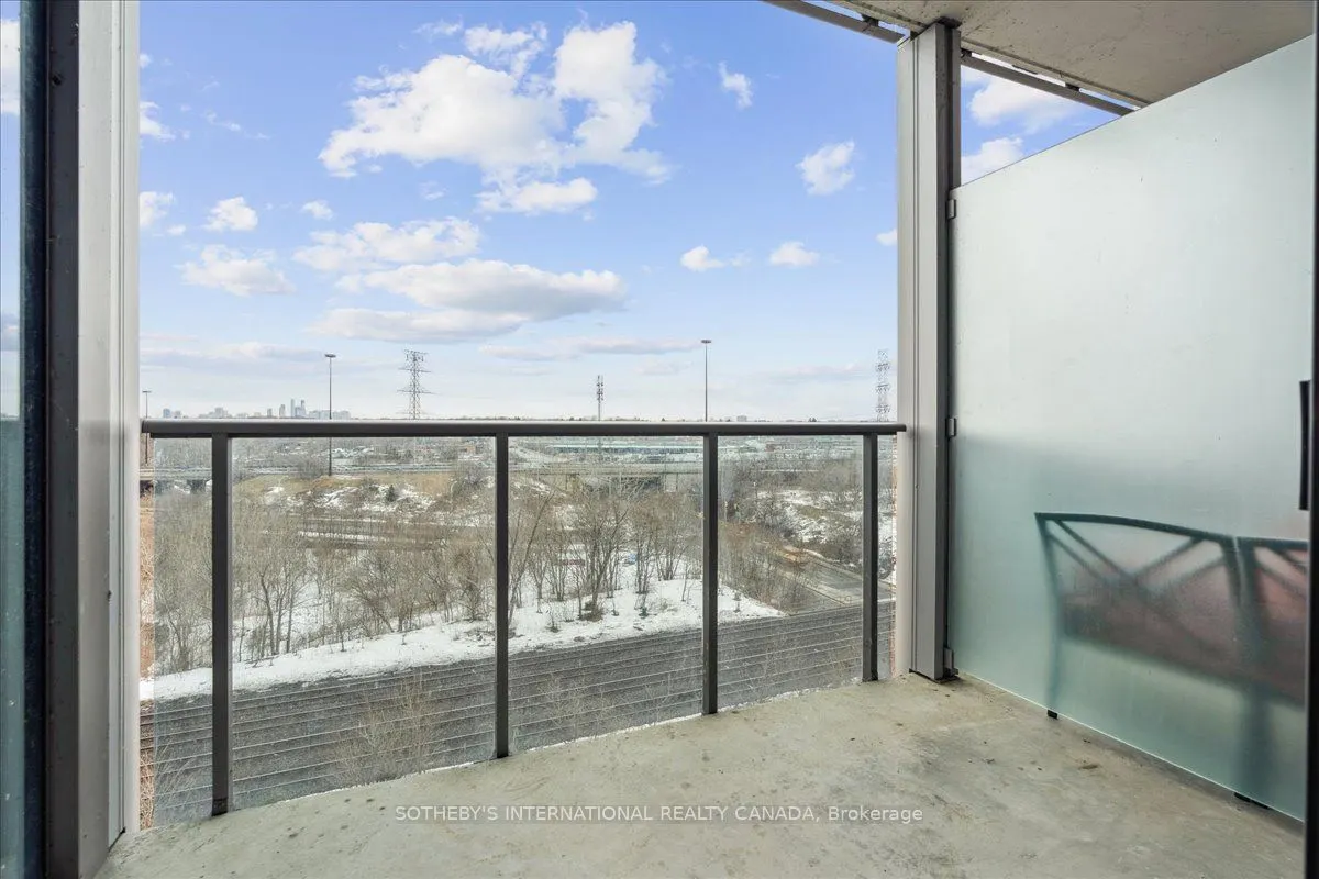 90 Park Lawn Road