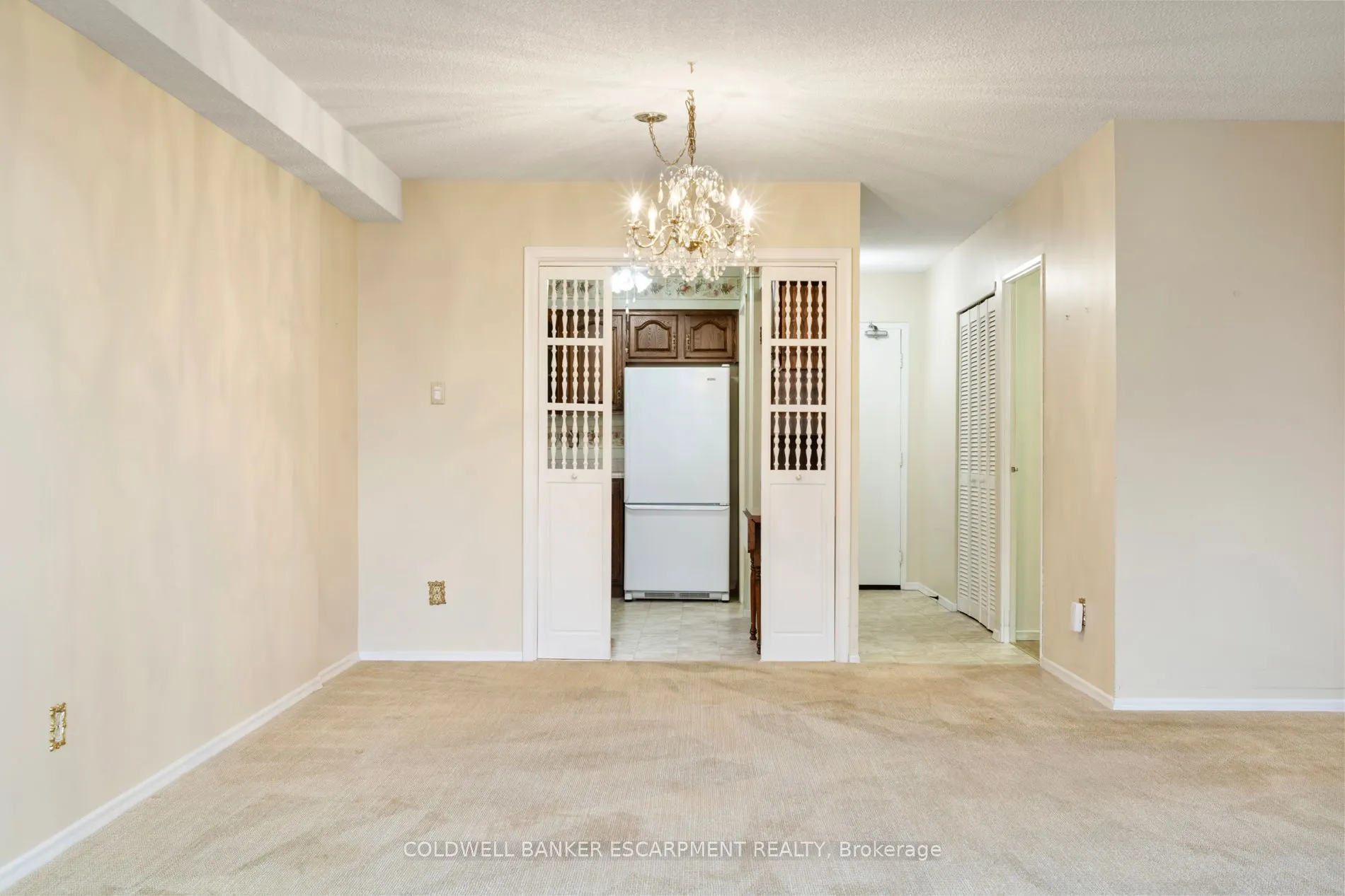 81 Millside Drive, #1005