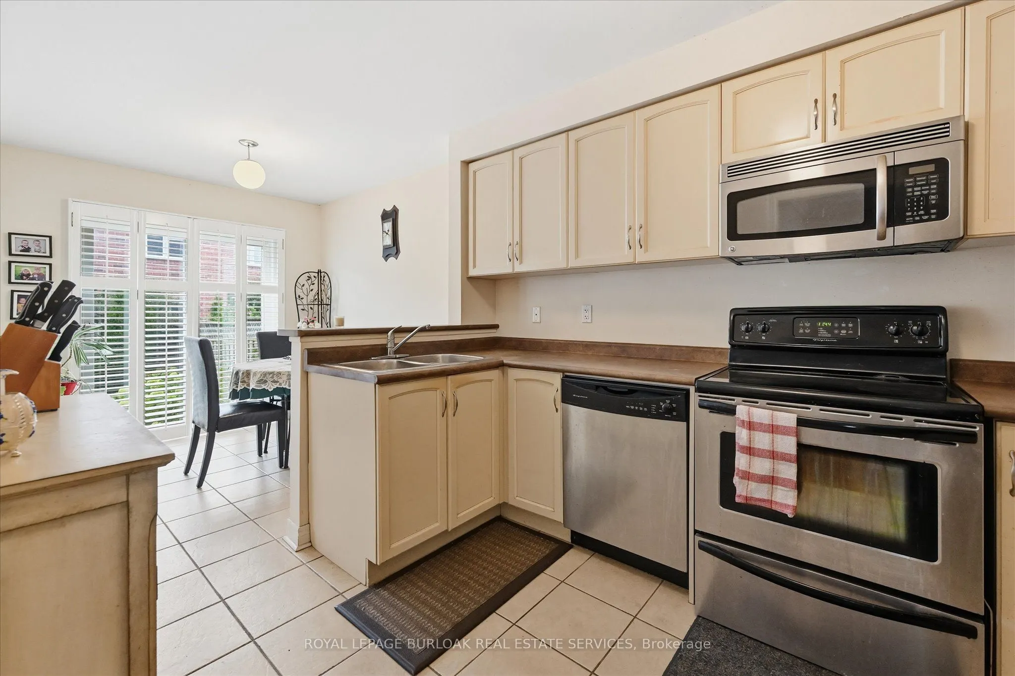 2279 Milford Lane