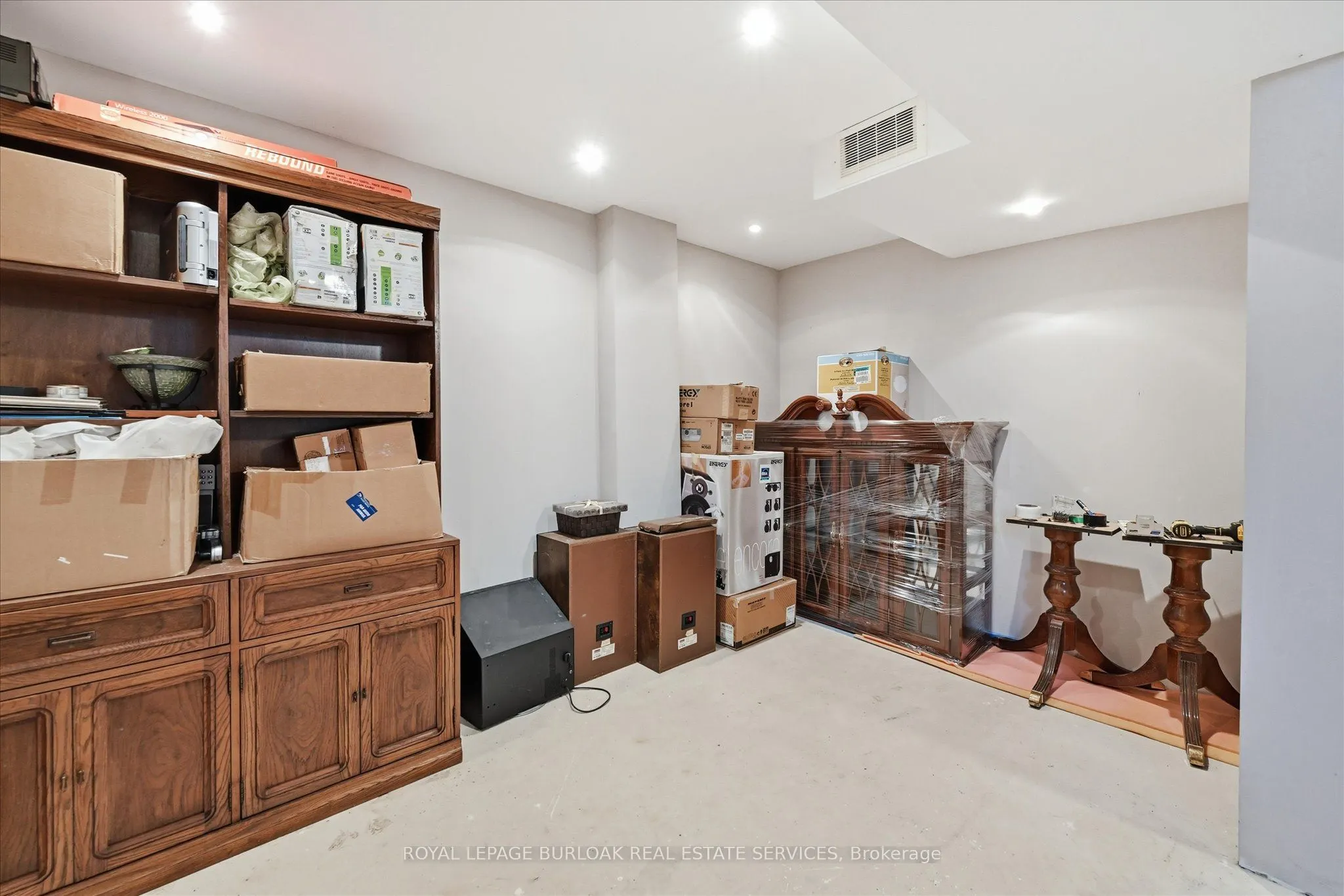 2279 Milford Lane