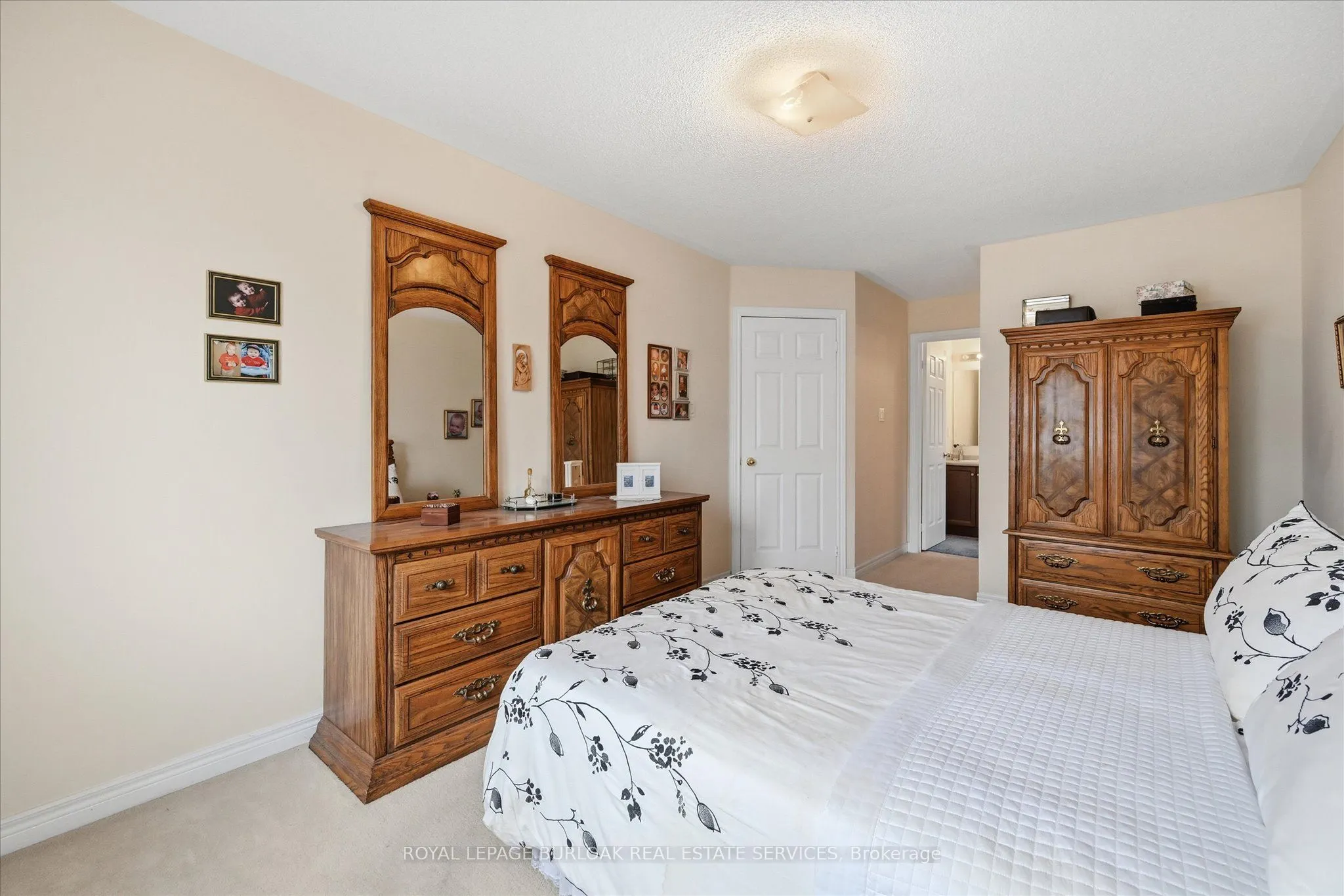 2279 Milford Lane