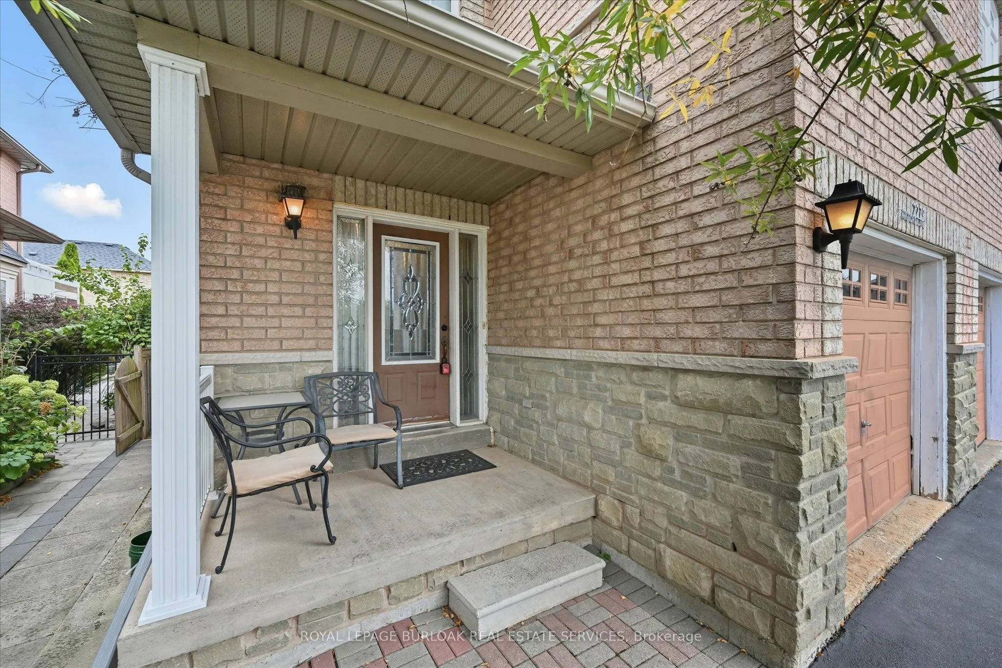 2279 Milford Lane