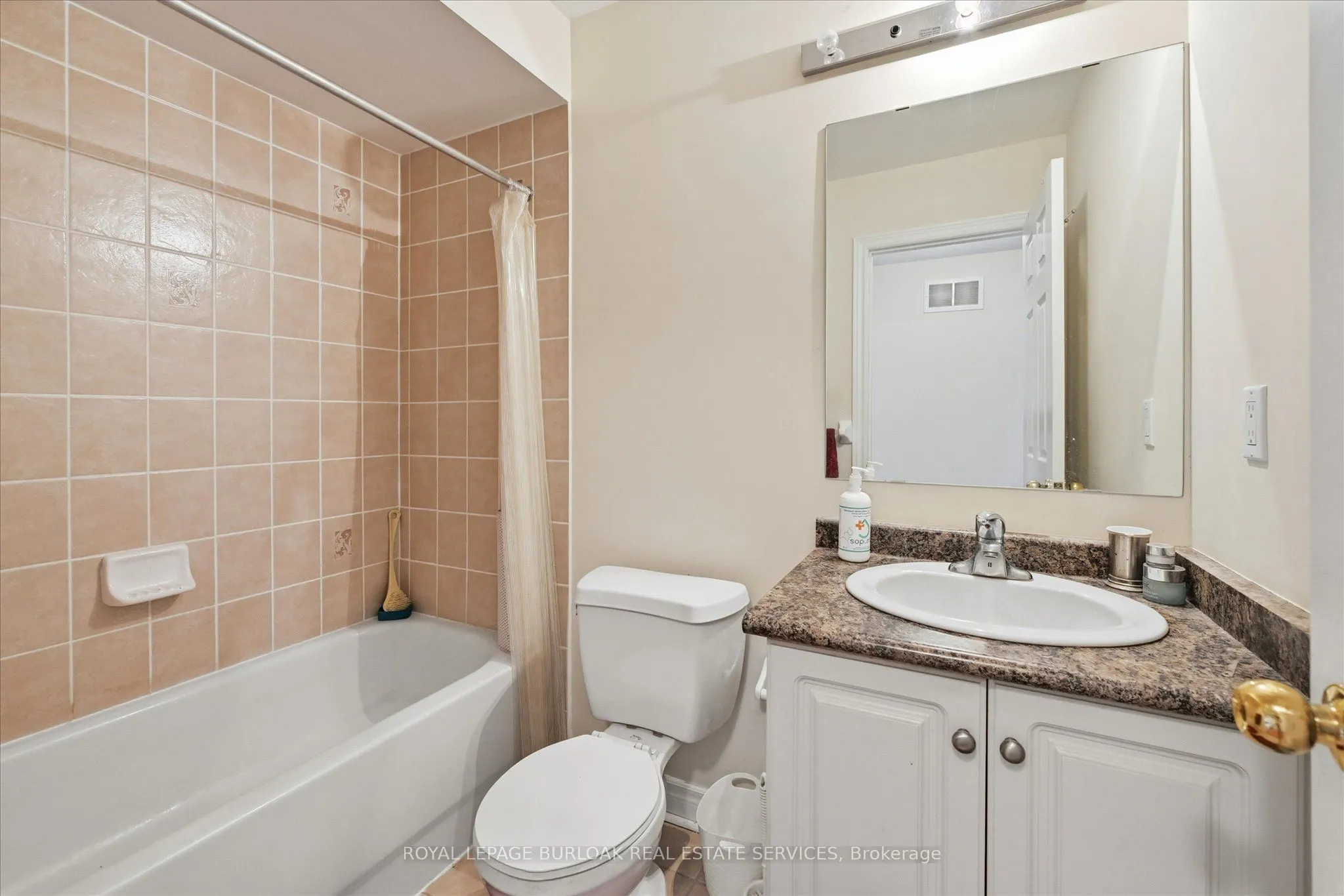 2279 Milford Lane