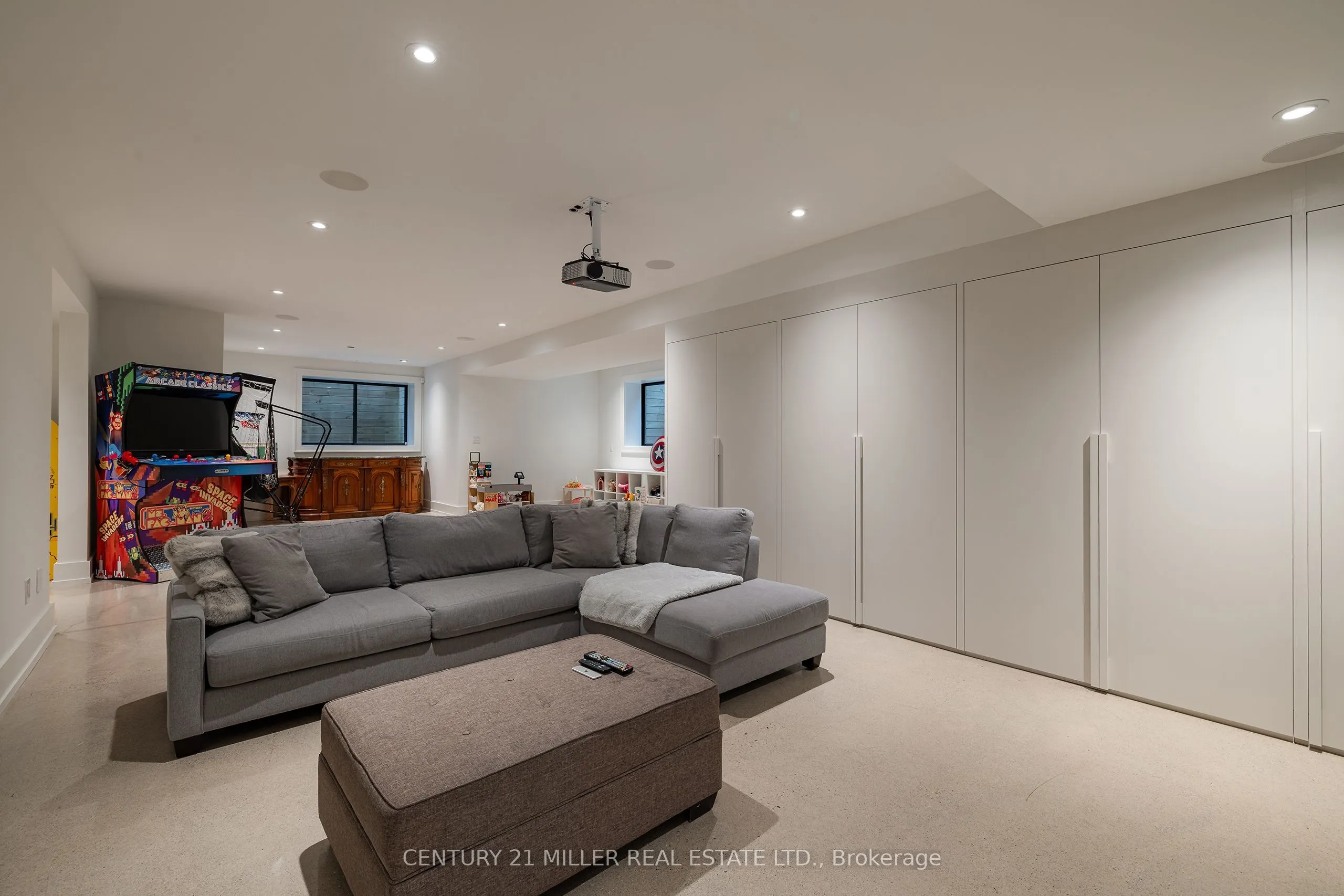 367 Seaton Drive
