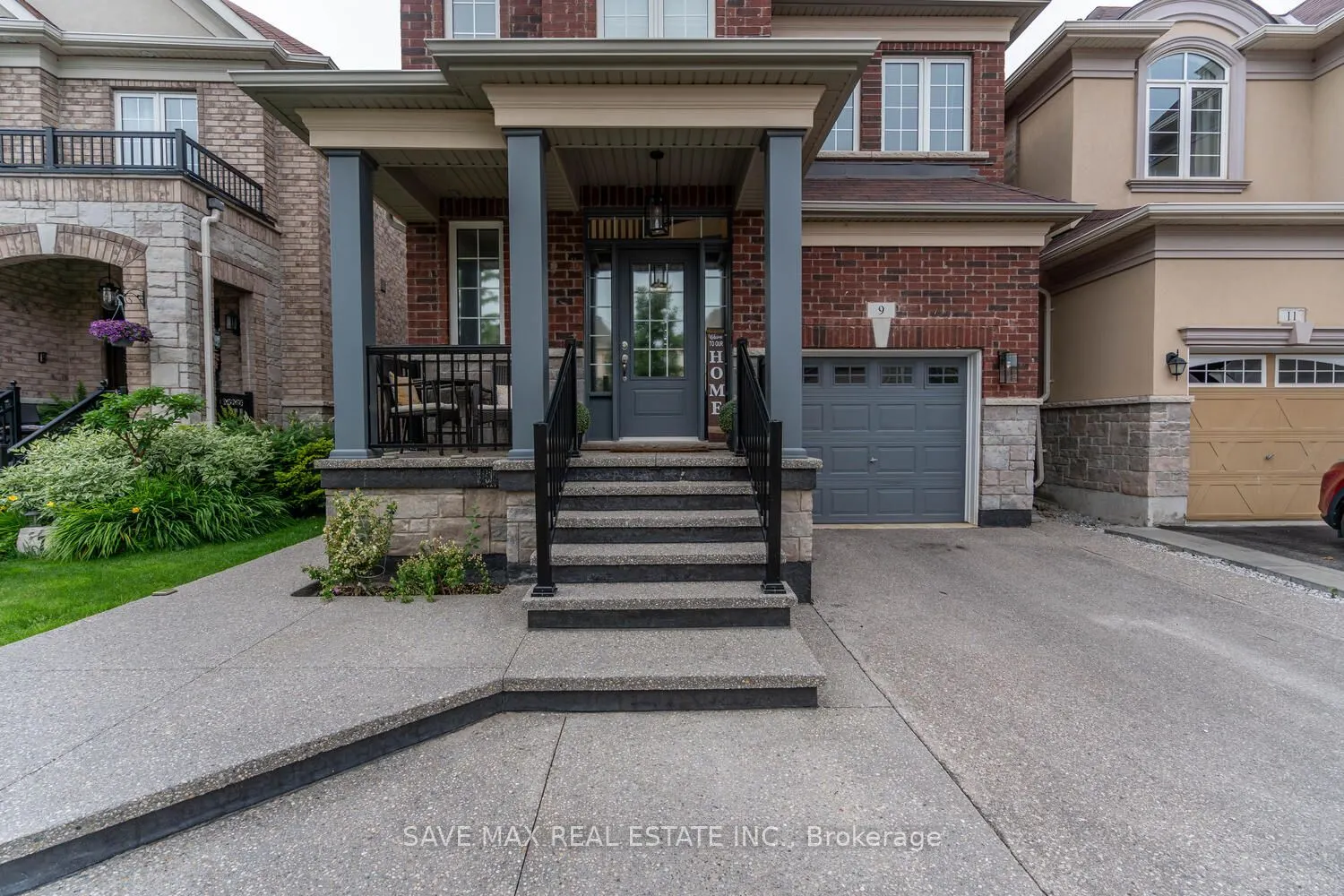 9 Upper Canada Court