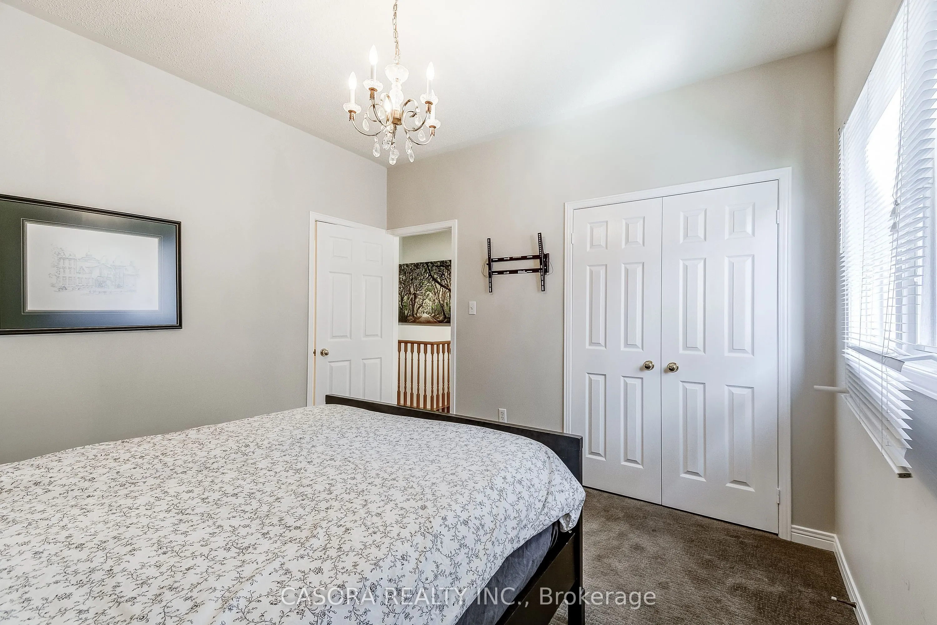 2115 Turnberry Road