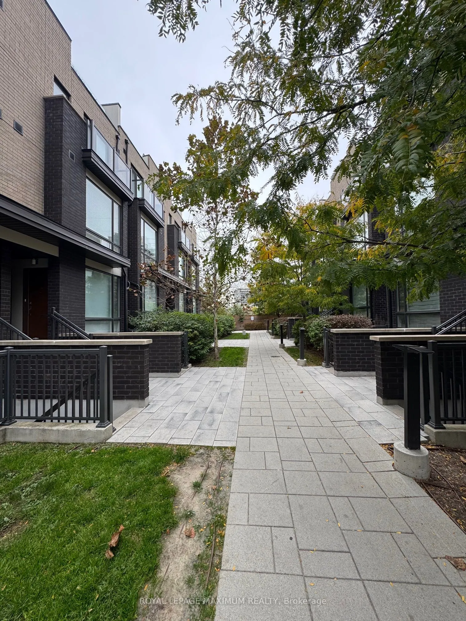 30 Fieldway Road, #92