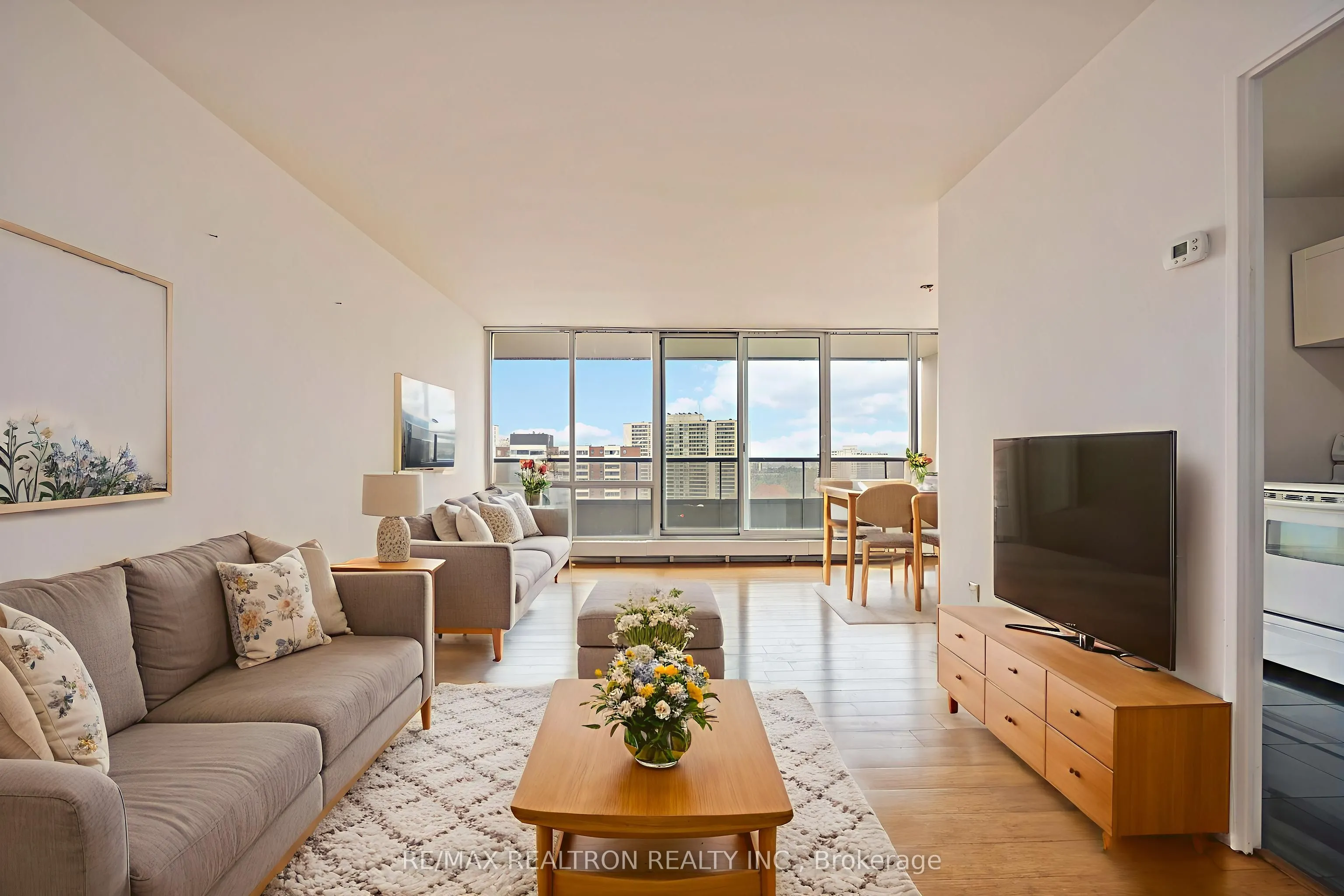 31 Four Winds Drive, #1014