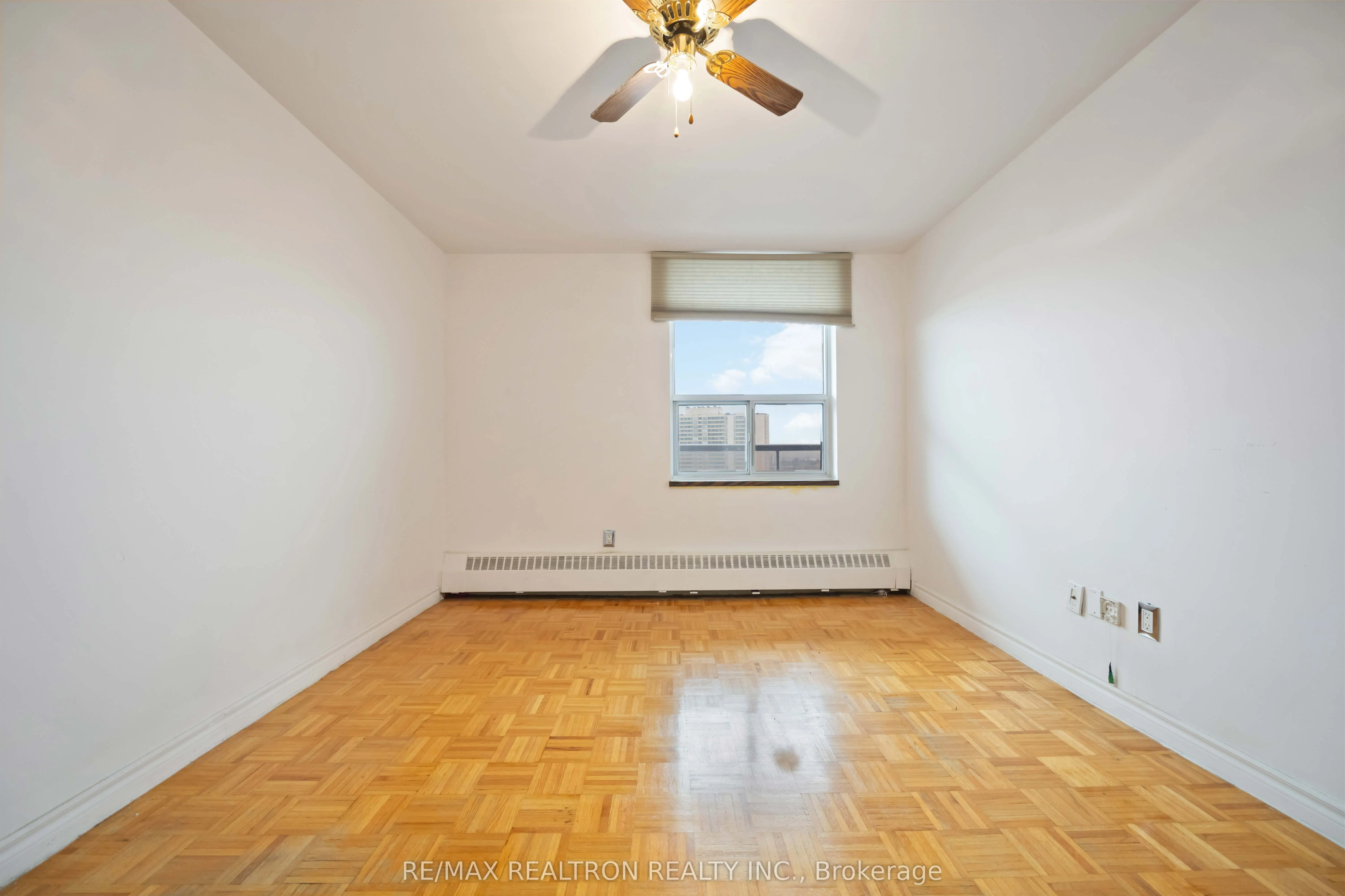 31 Four Winds Drive, #1014