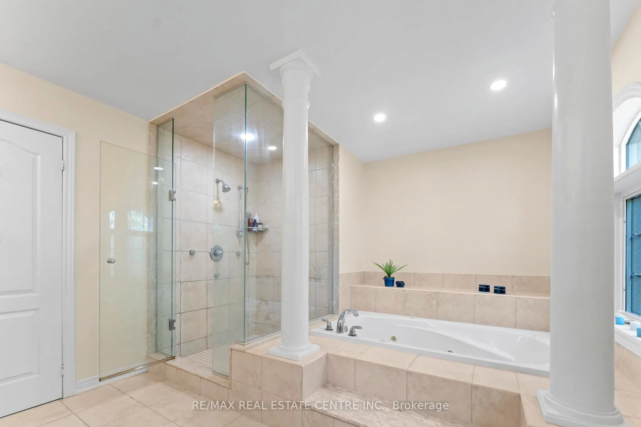 2454 Springforest Drive