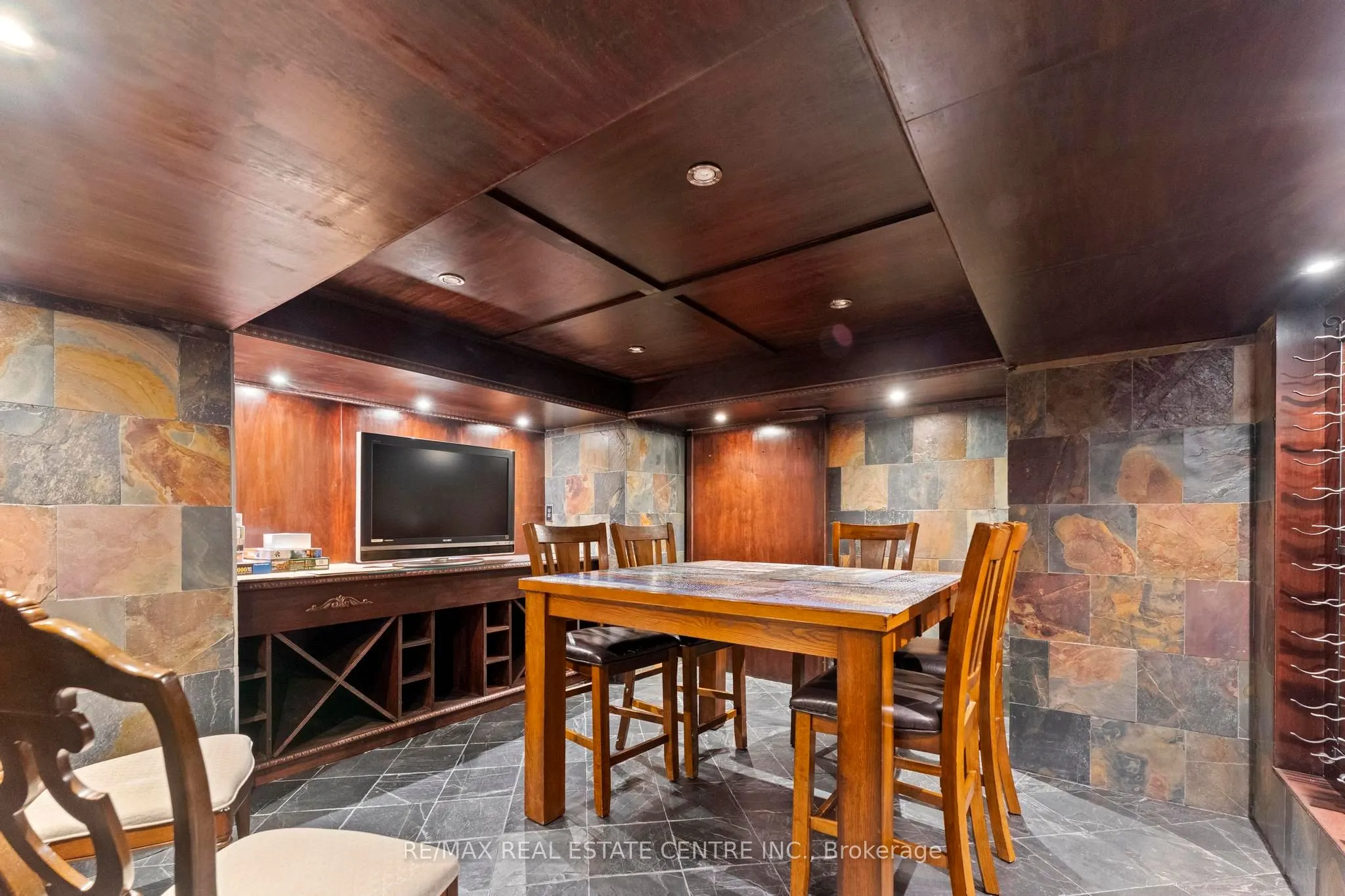2454 Springforest Drive