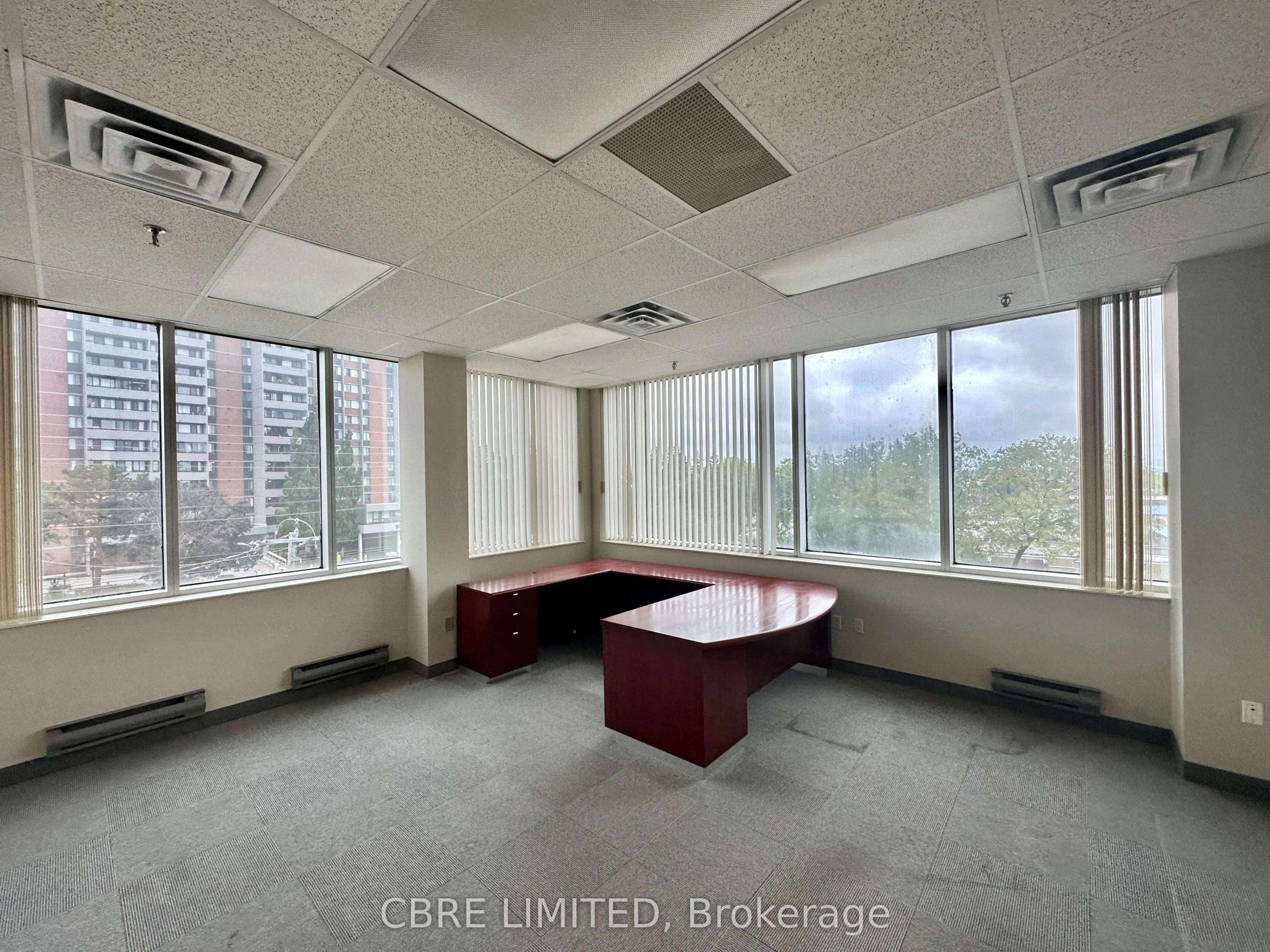 918 Dundas Street E, #Unit 400