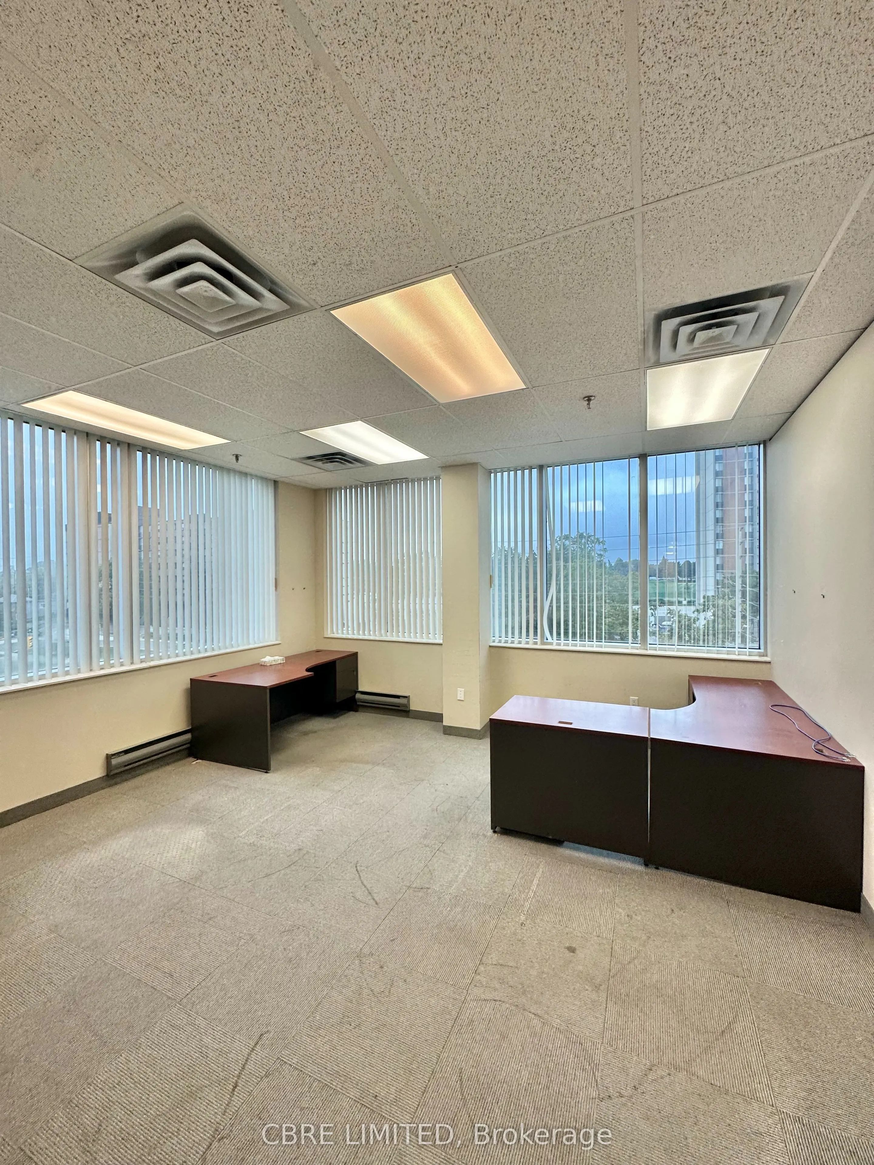 918 Dundas Street E, #Unit 400