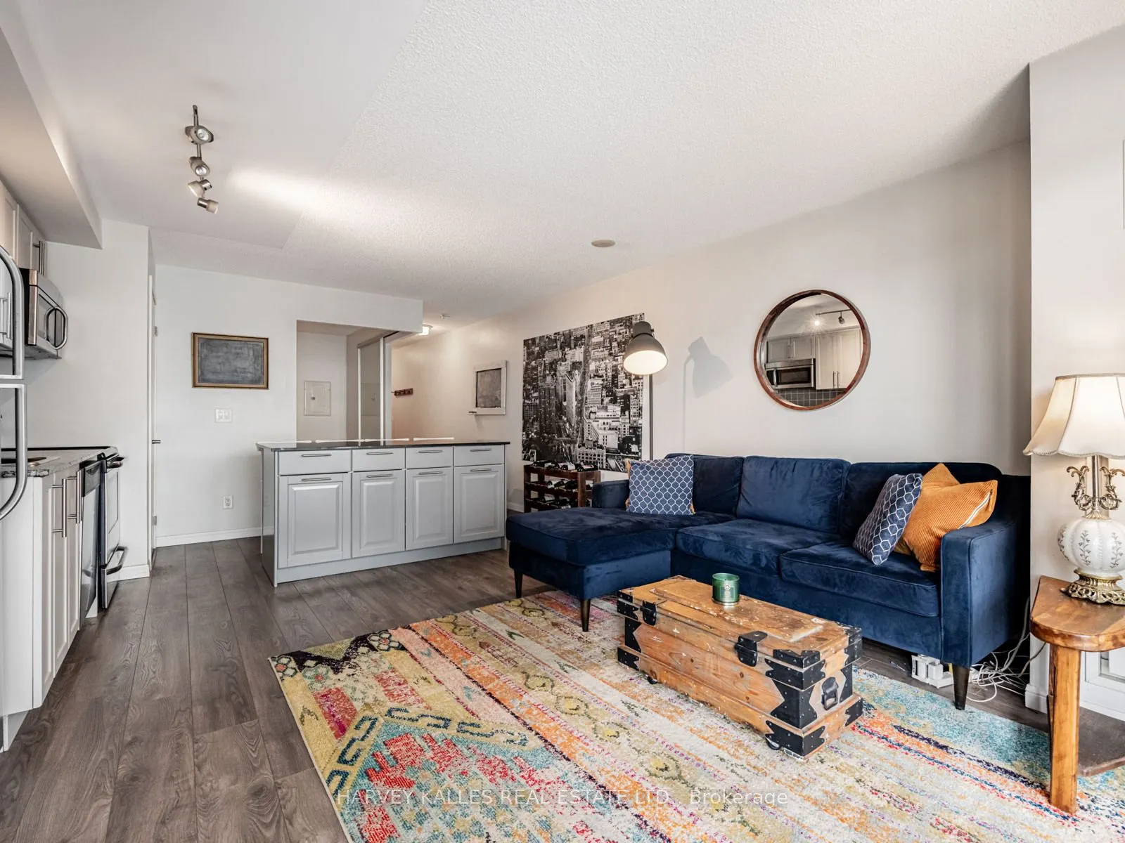 38 Joe Shuster Way, #703