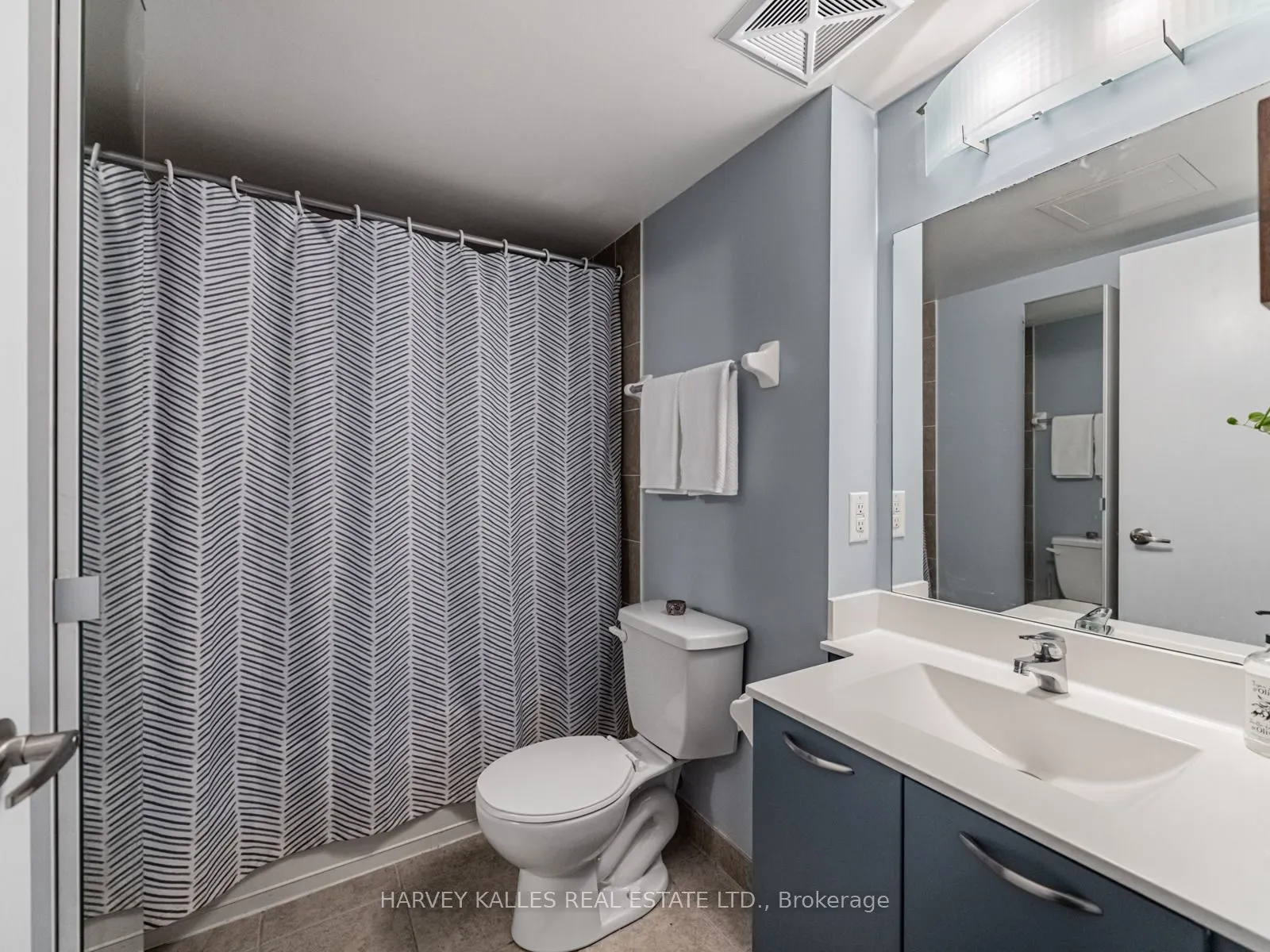 38 Joe Shuster Way, #703