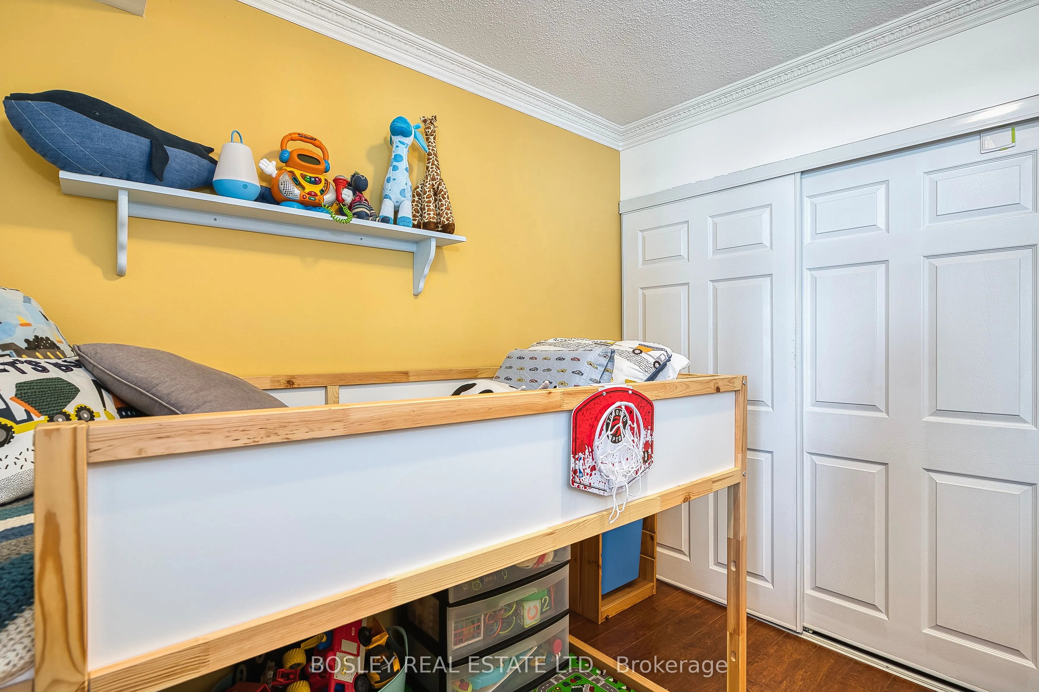 3559 Eglinton Avenue W