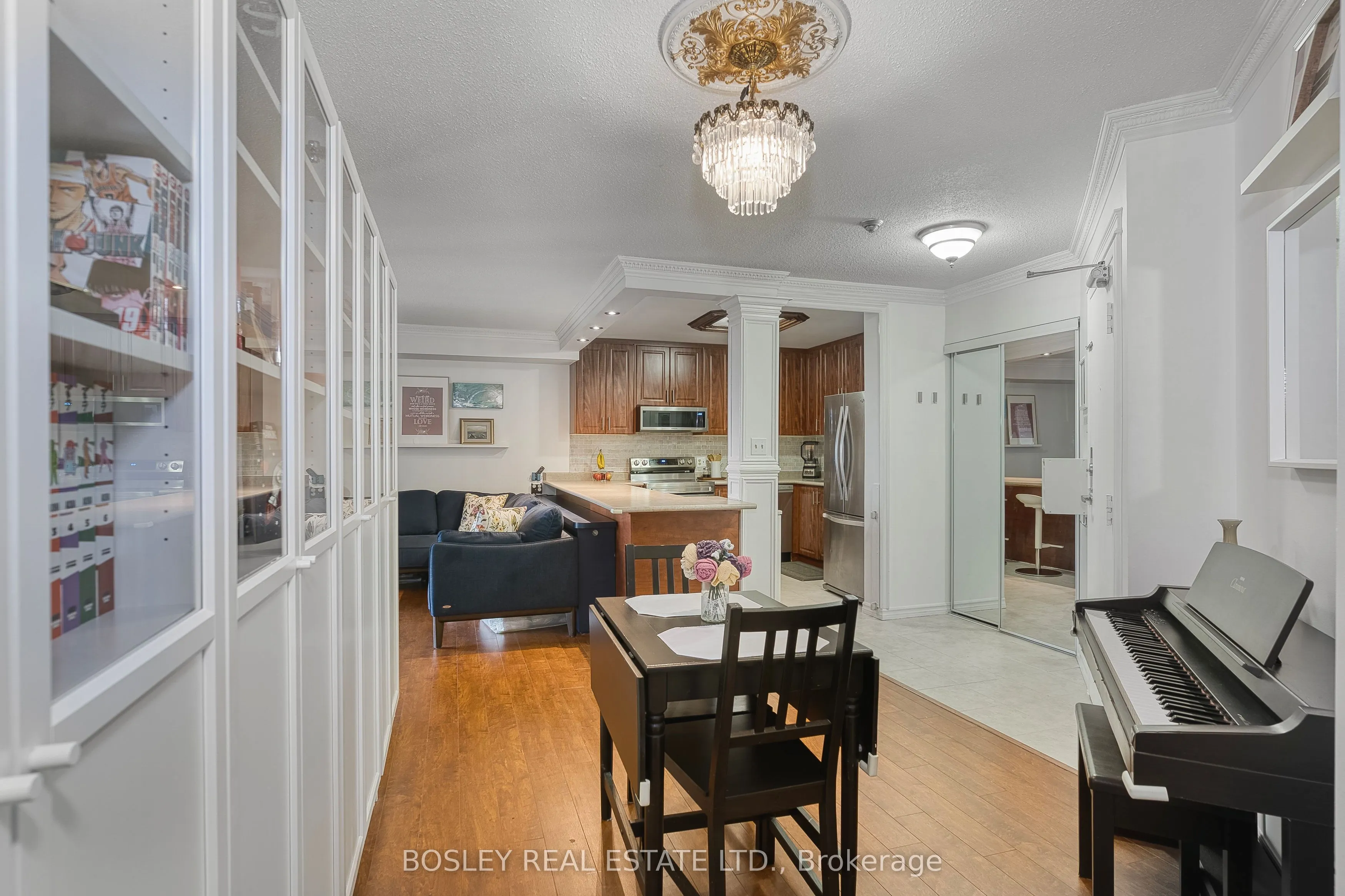 3559 Eglinton Avenue W
