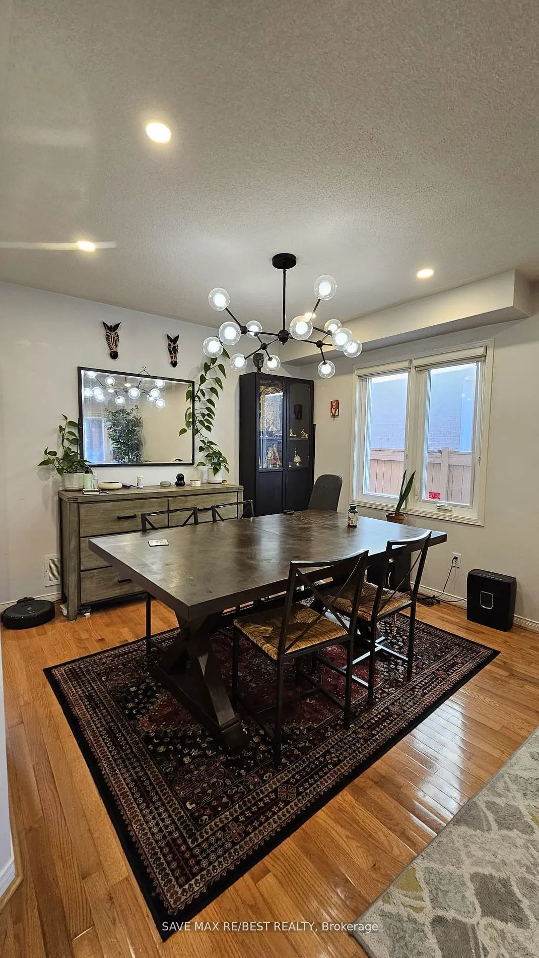 8 Treepark Street