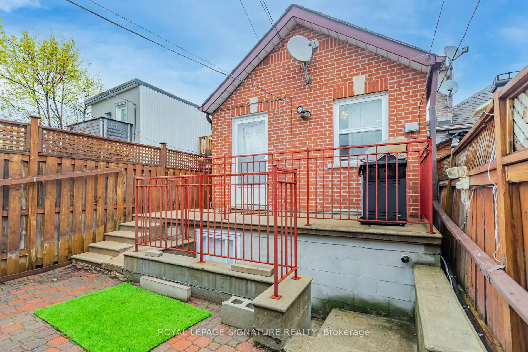 246 Nairn Avenue