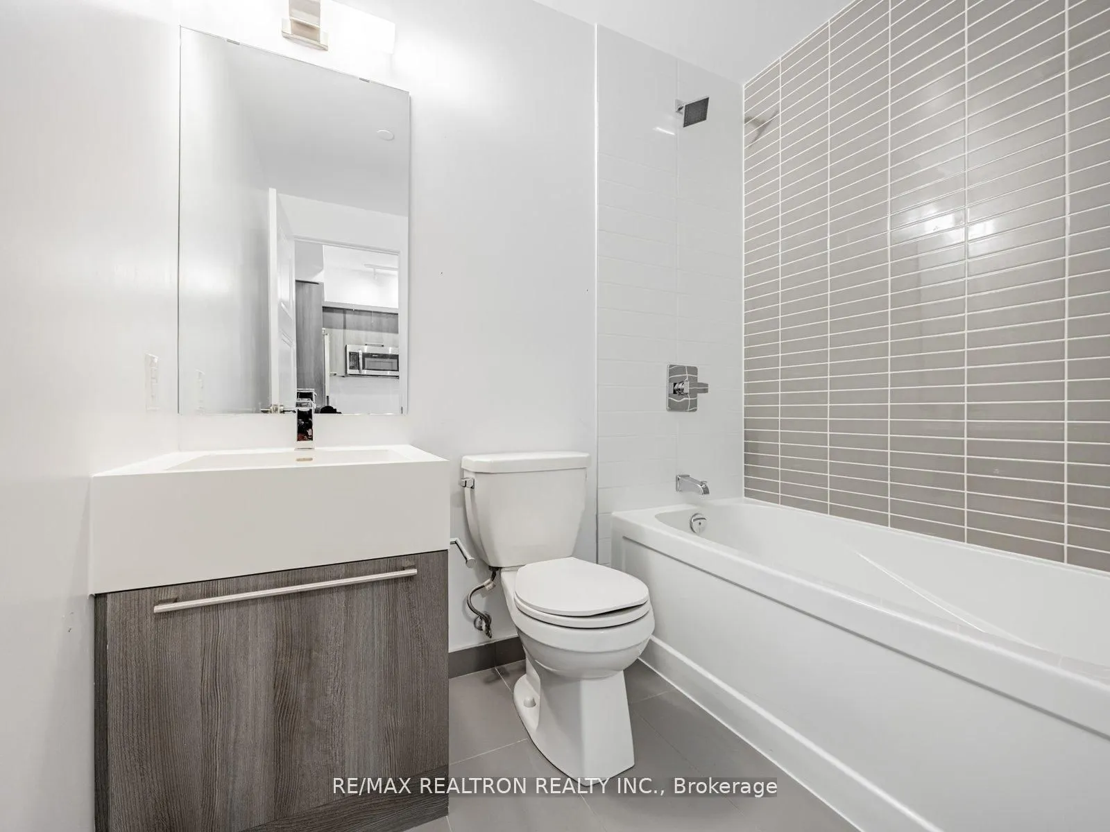 25 Neighbourhood Lane, #205