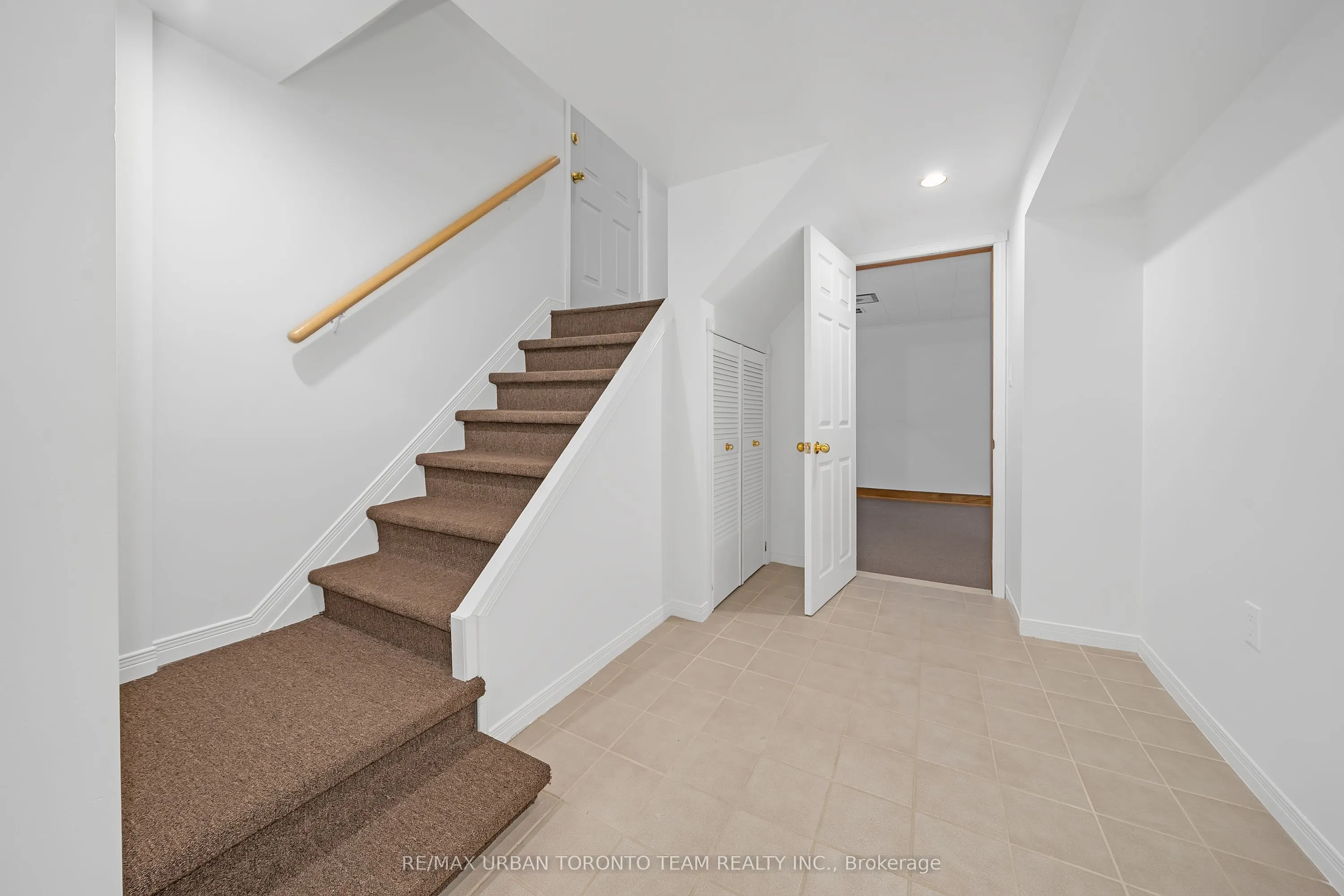 25 Westhead Road