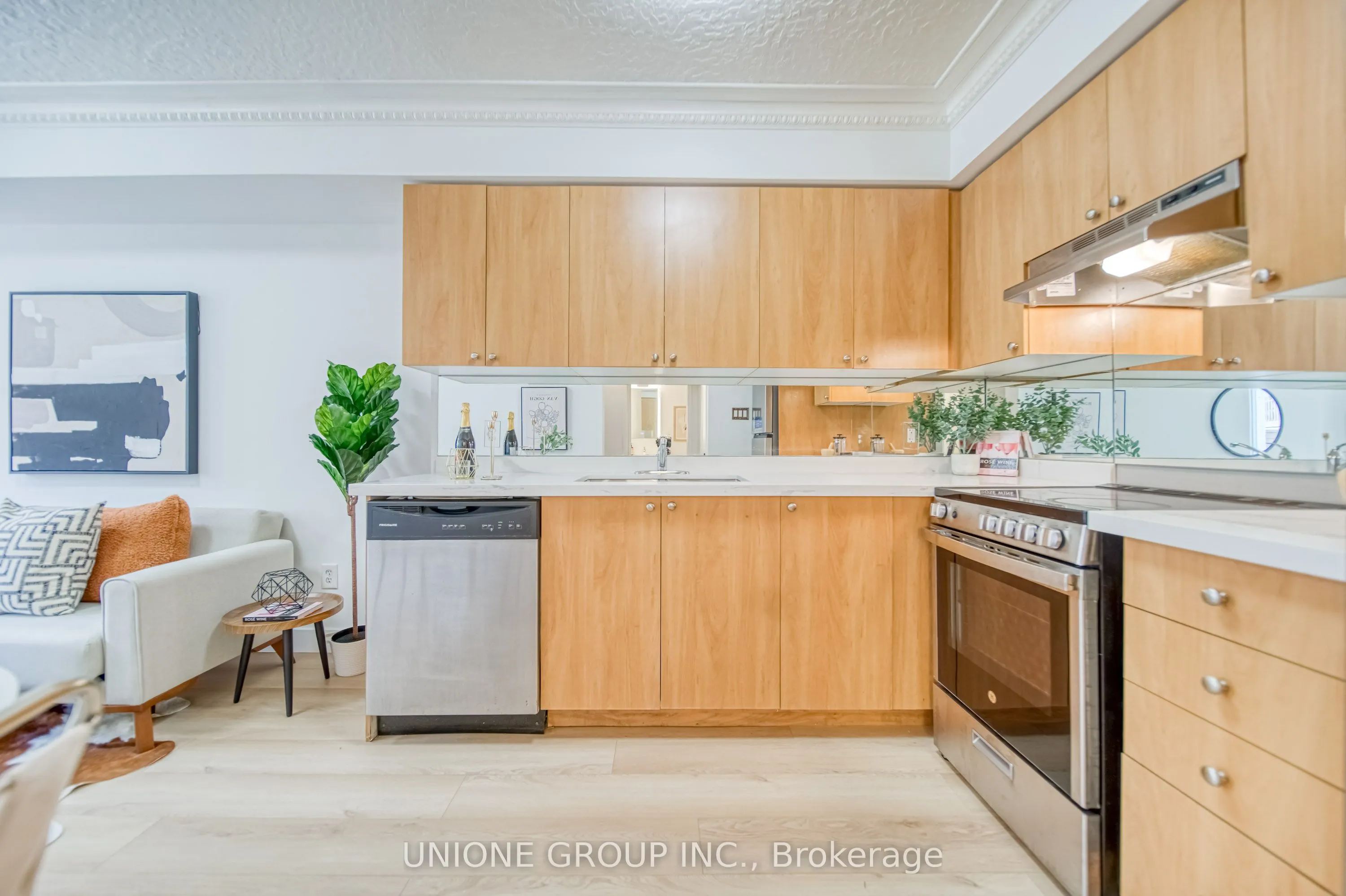 4975 Southampton Drive, #165