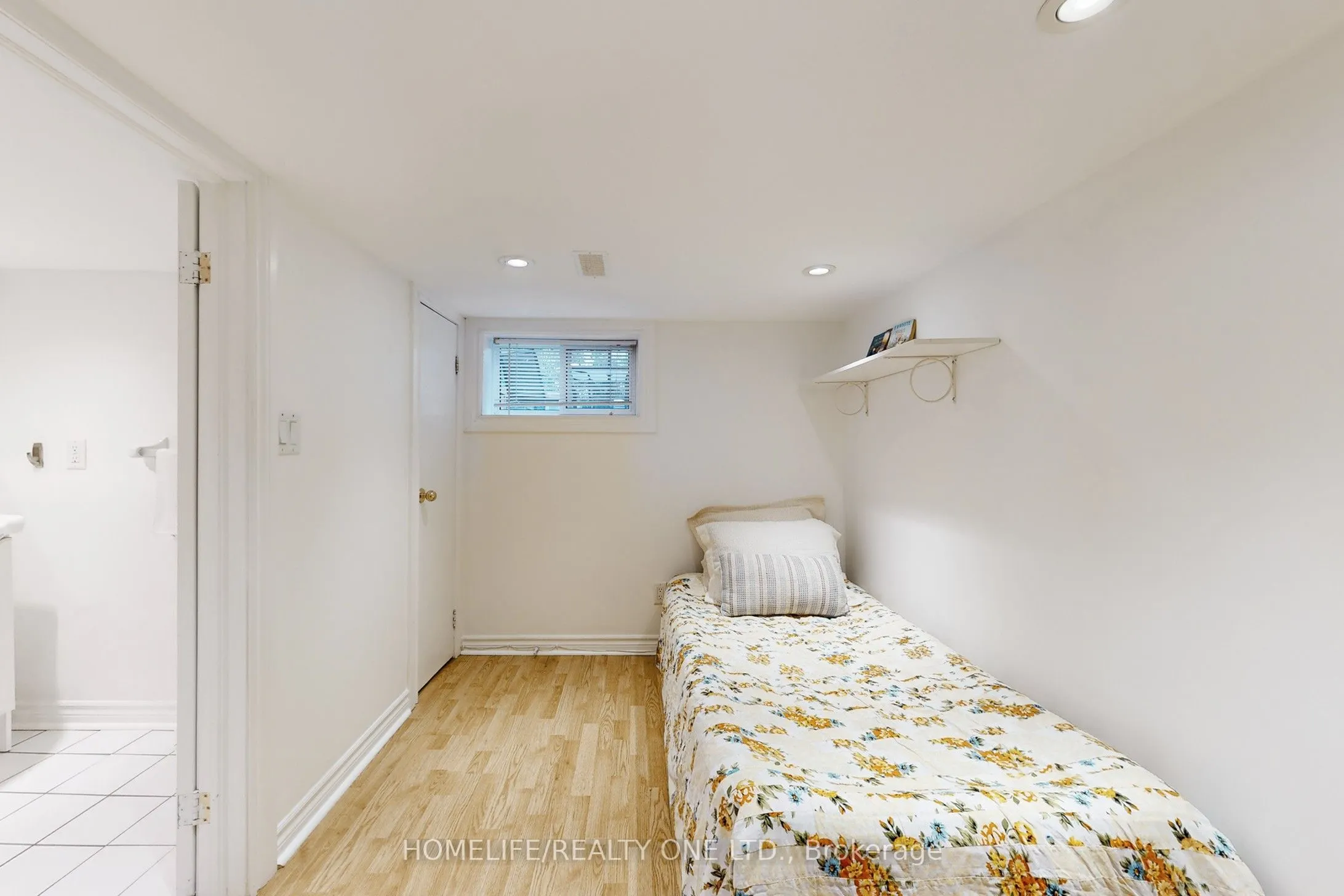 19 Morland Road