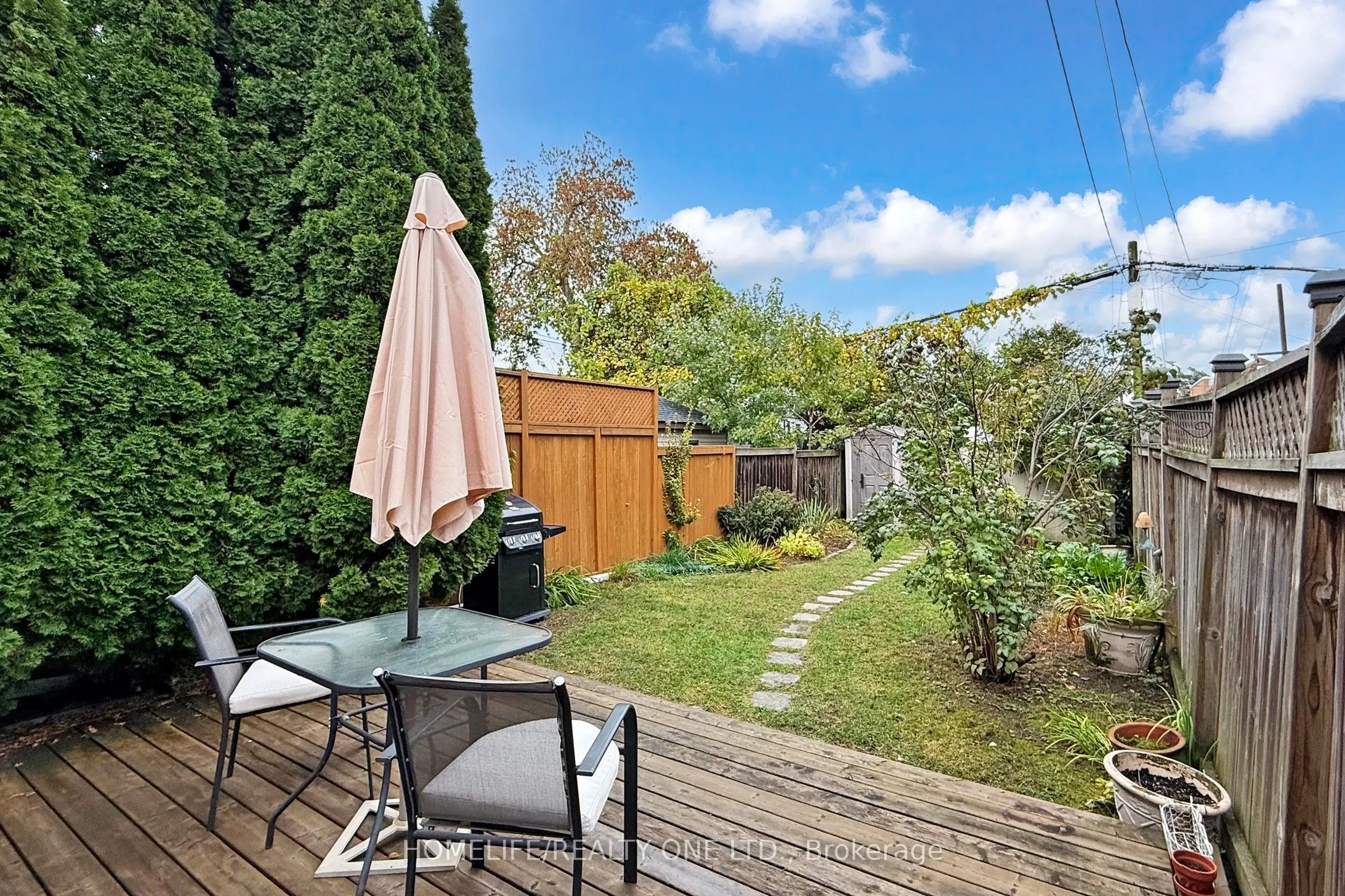 19 Morland Road